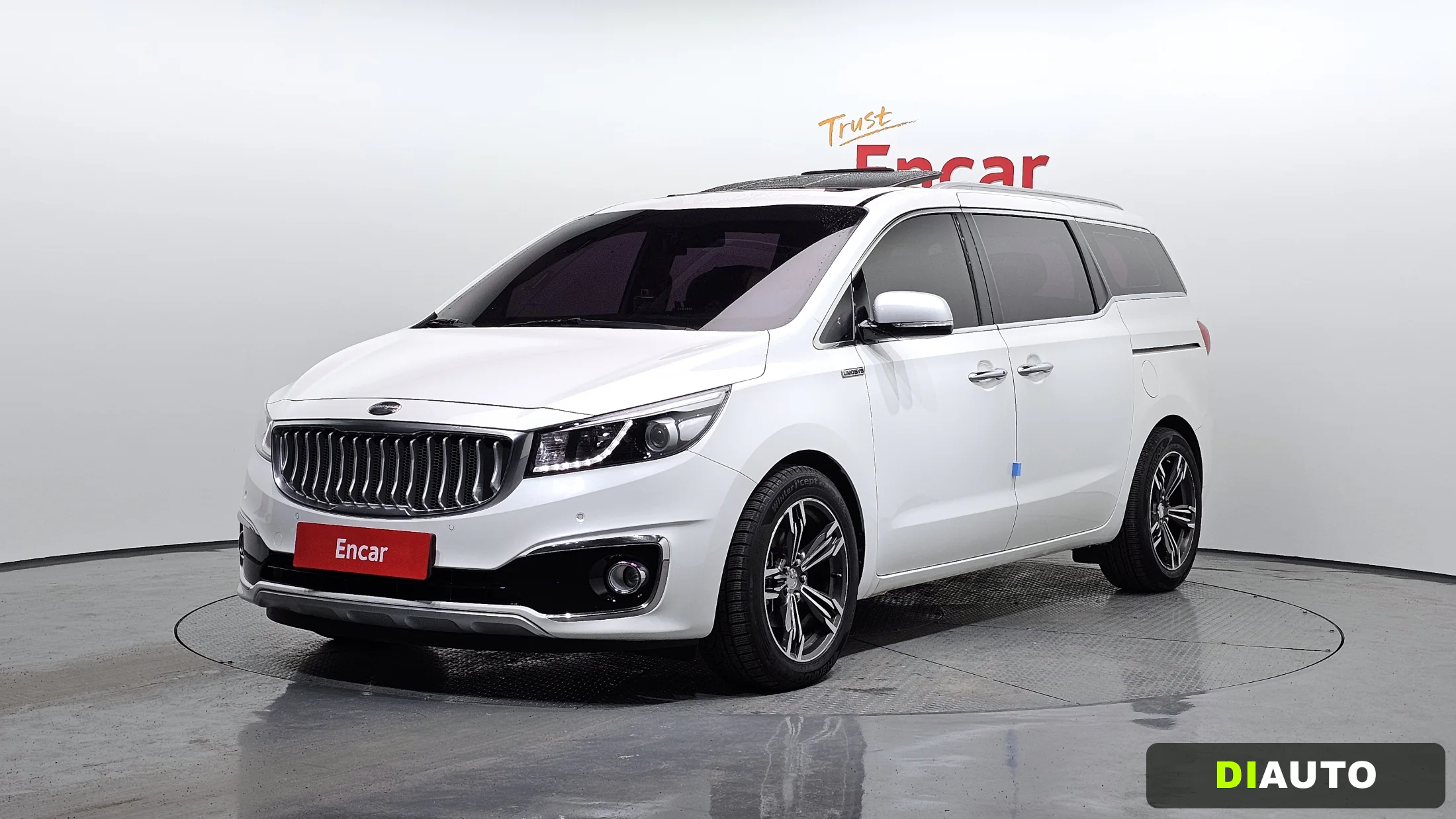 Kia Canival
