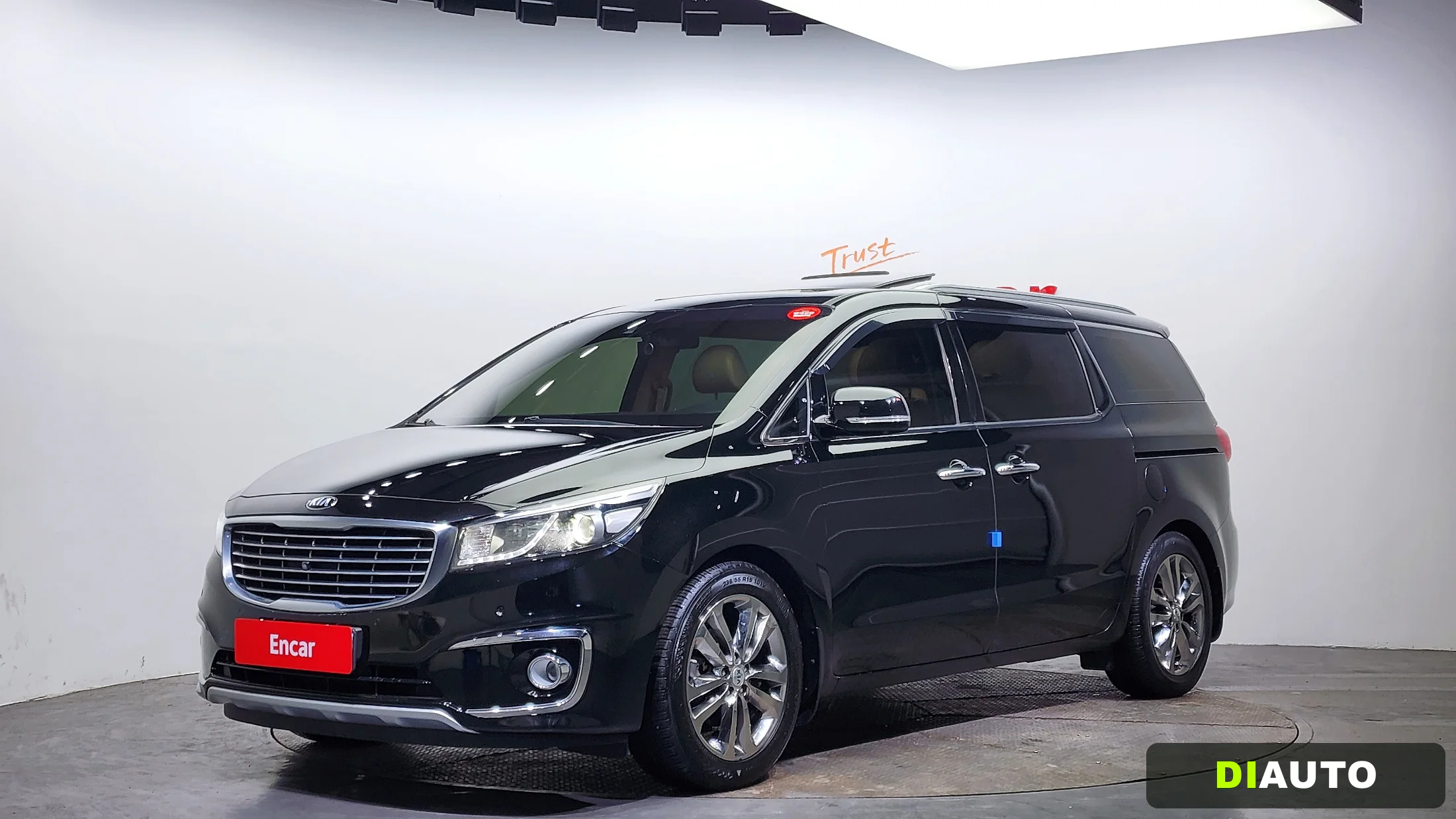 Kia Canival