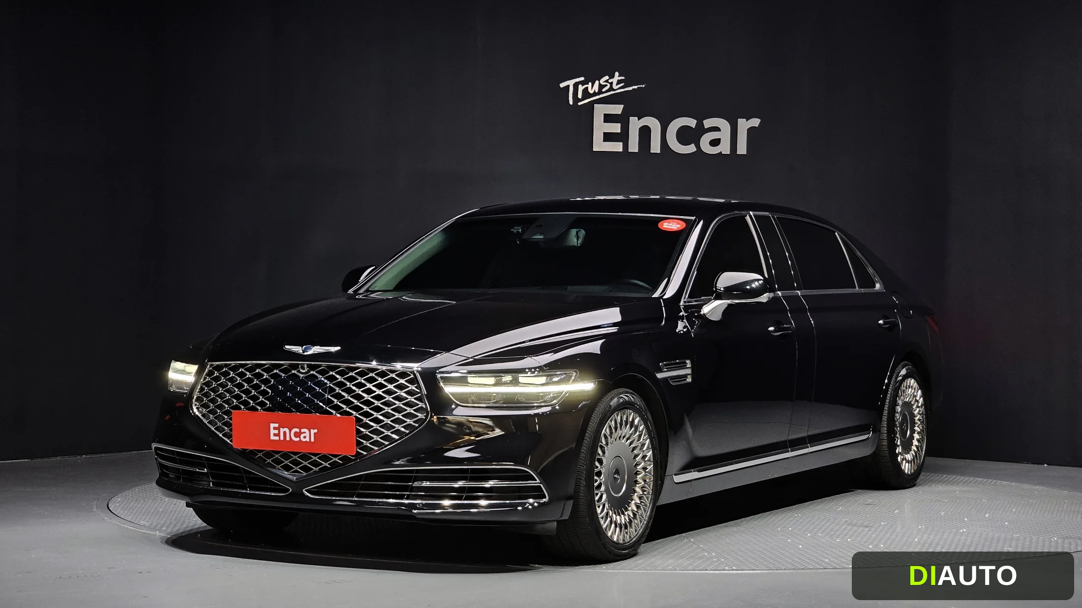Genesis G90