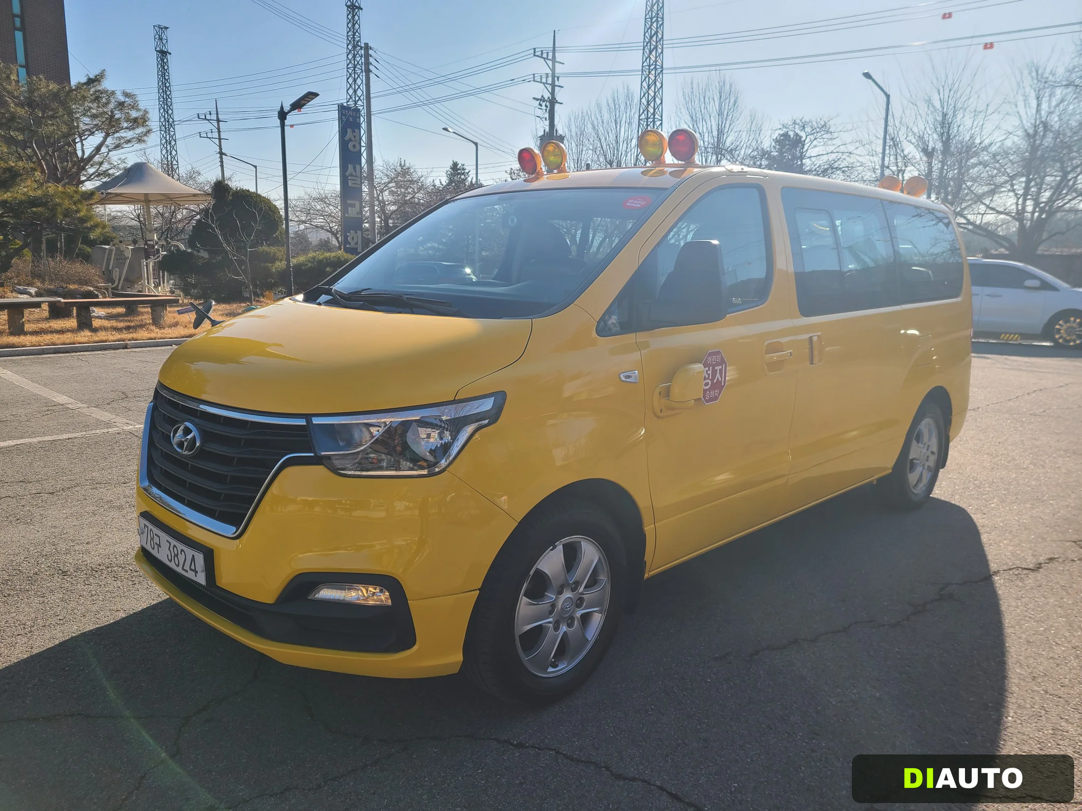 Hyundai Starex
