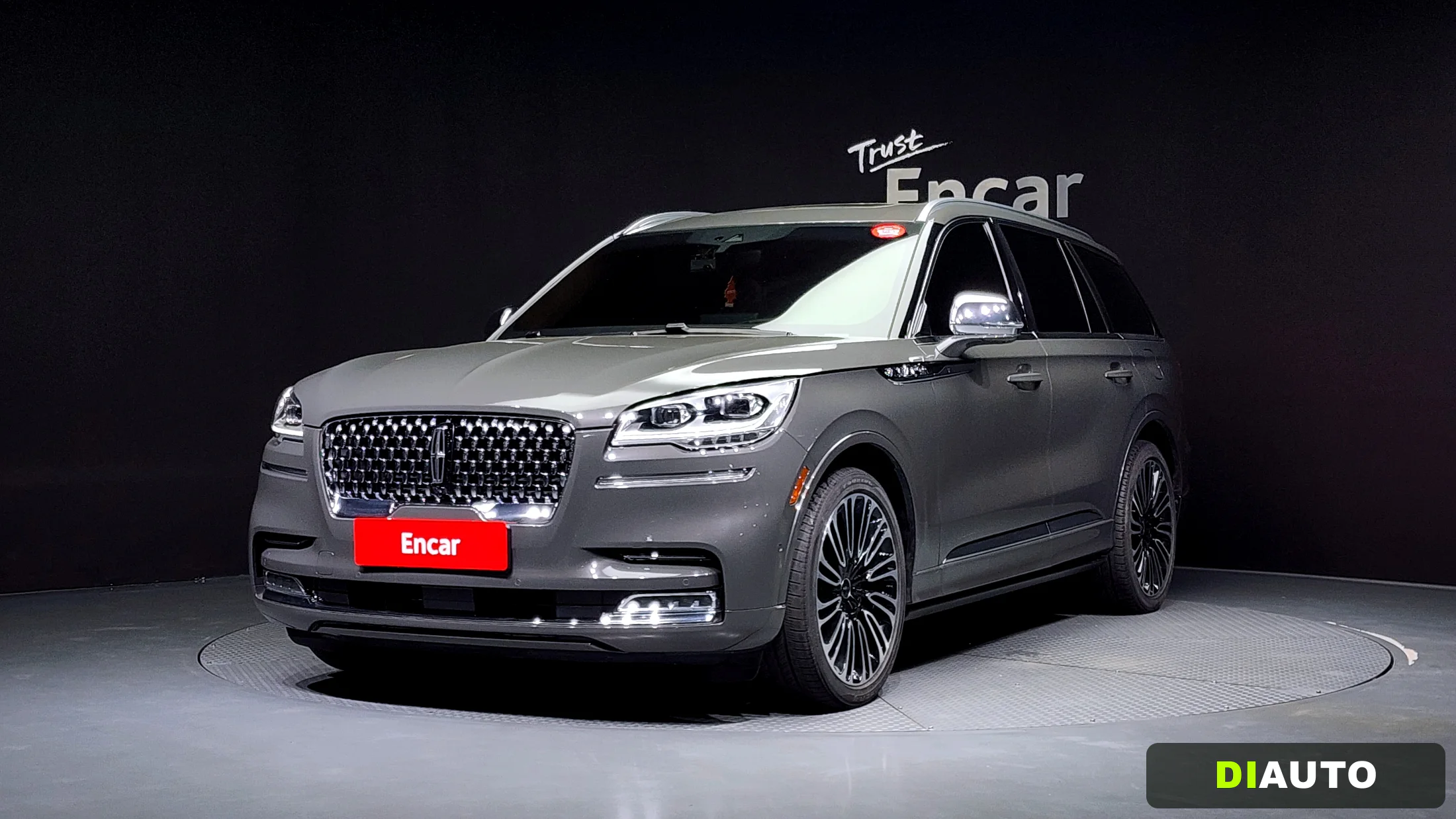 Lincoln Aviator