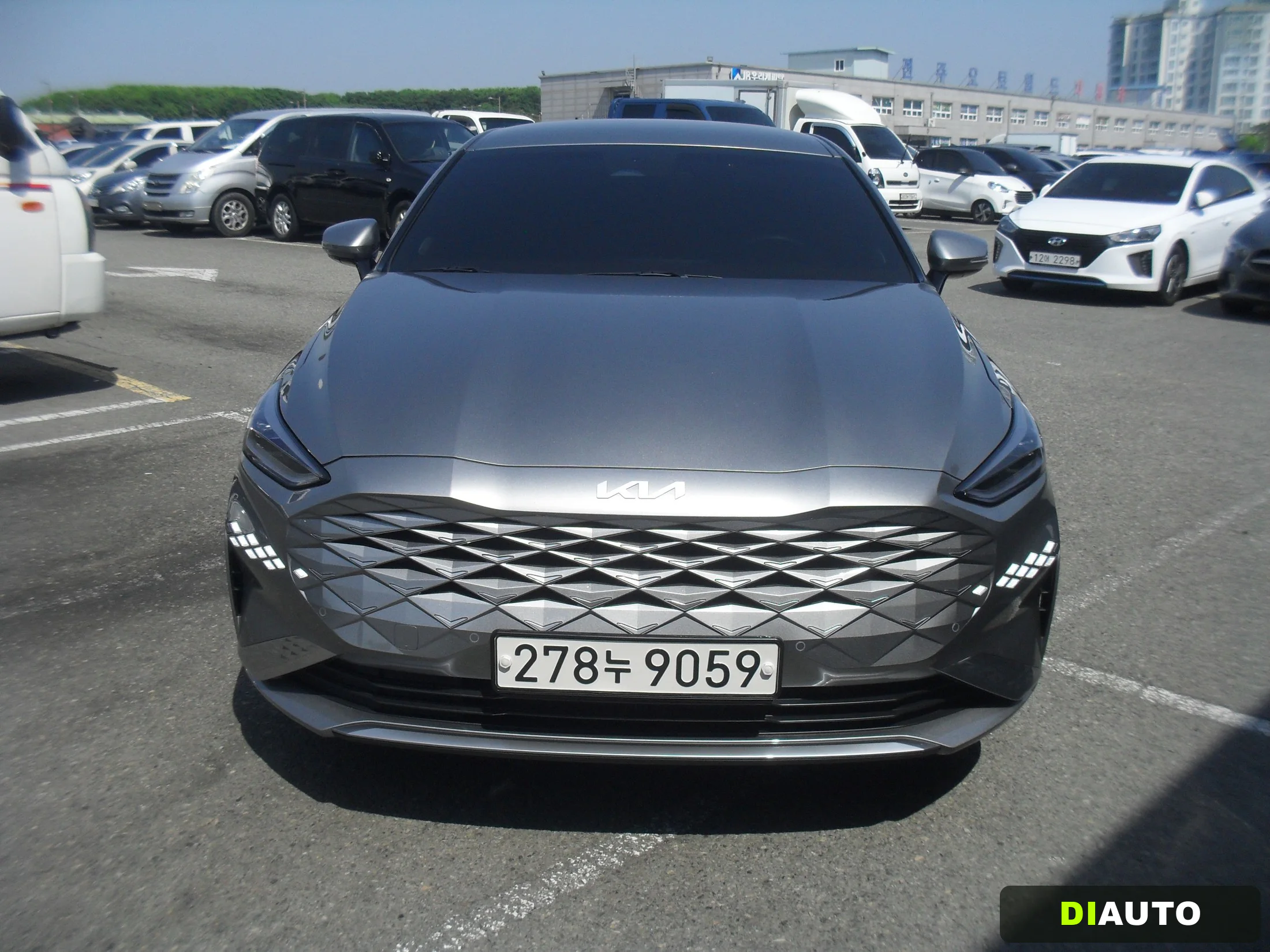 Kia K8