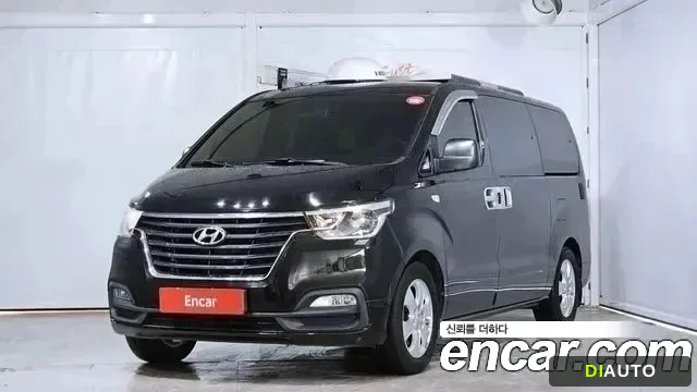 Hyundai Starex
