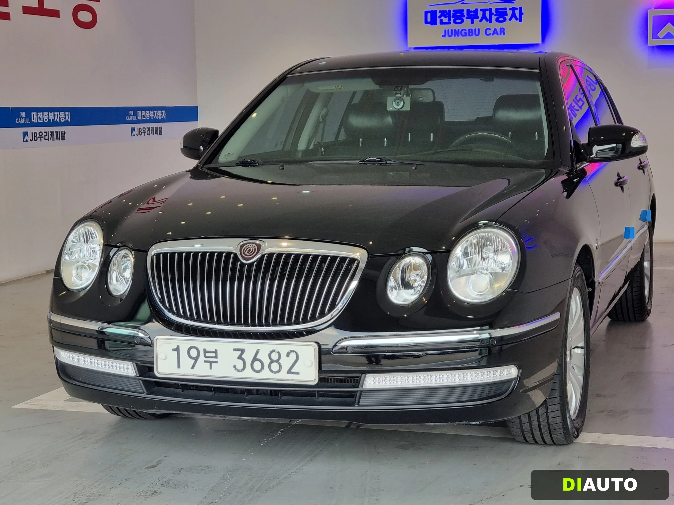 Kia OPIRUS