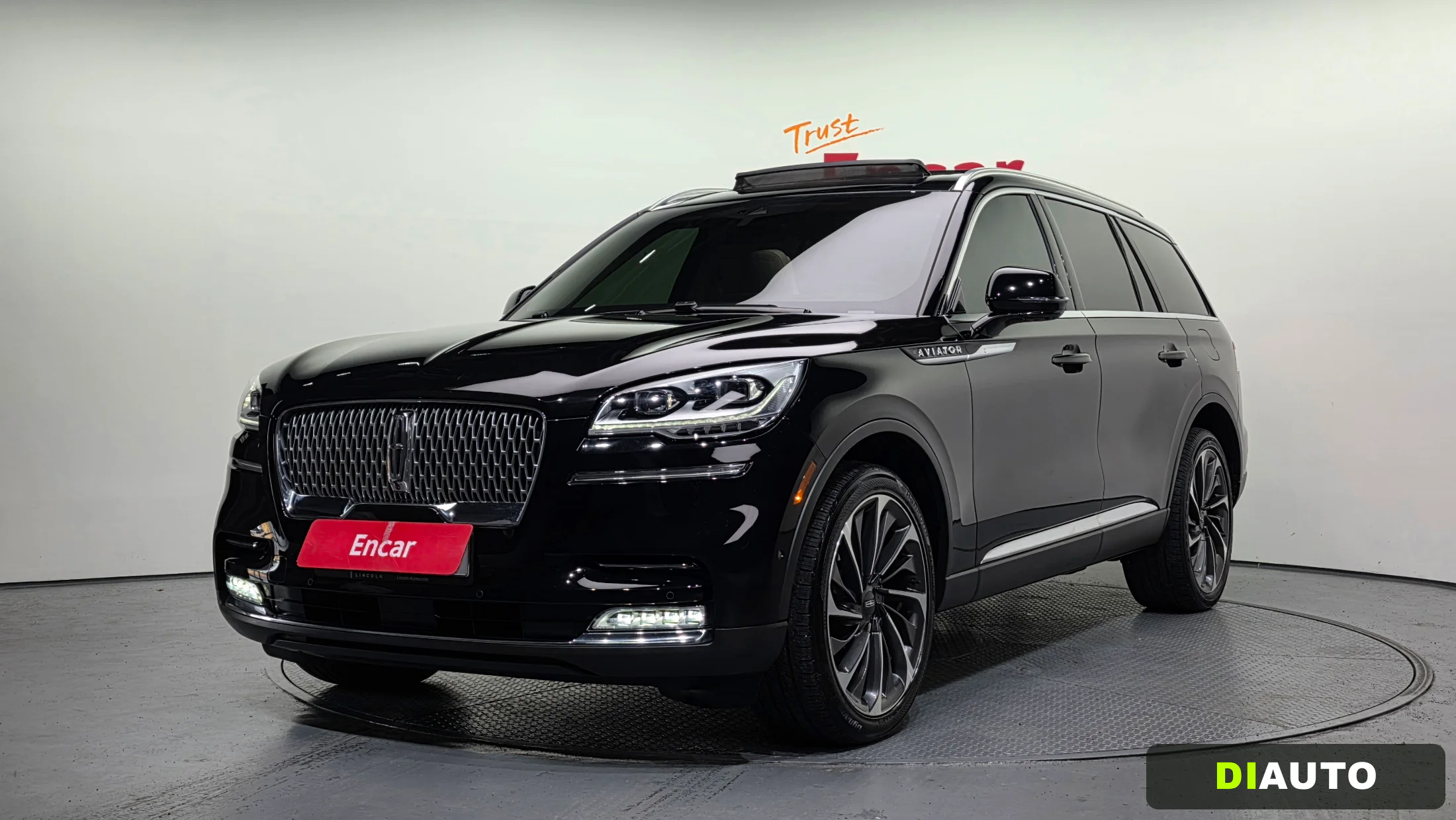 Lincoln Aviator