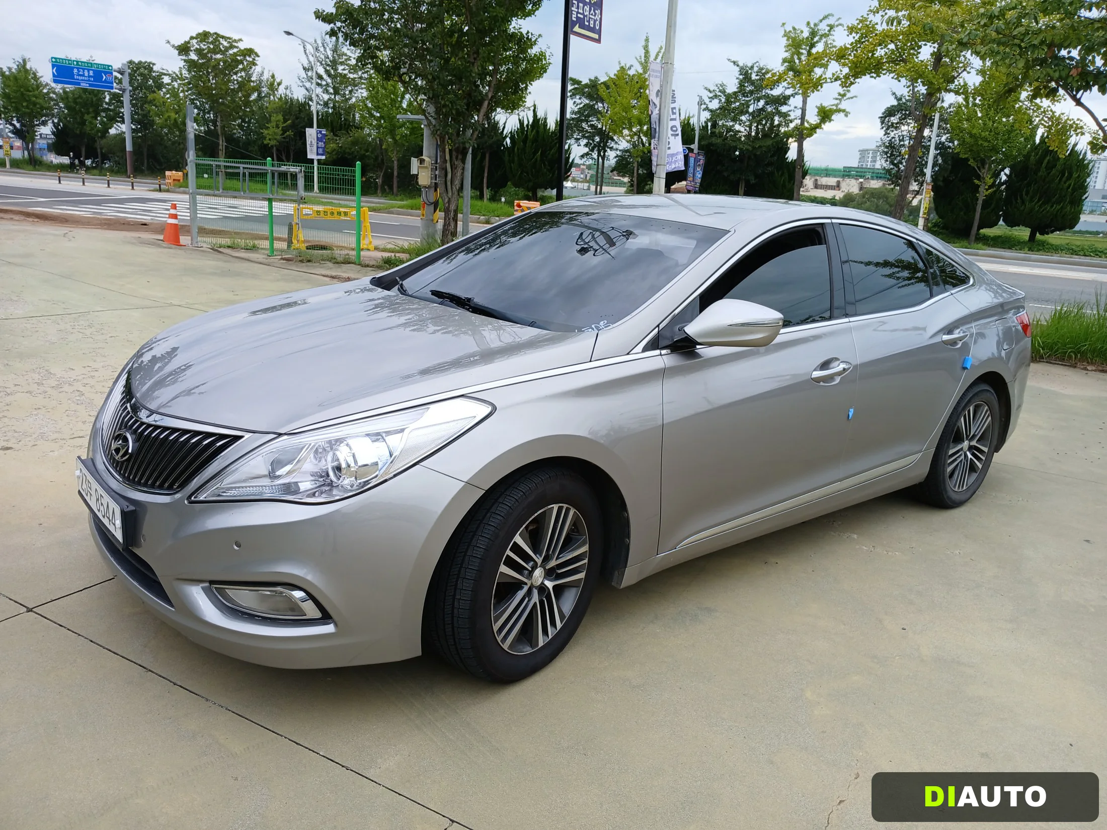 Hyundai Grandeur
