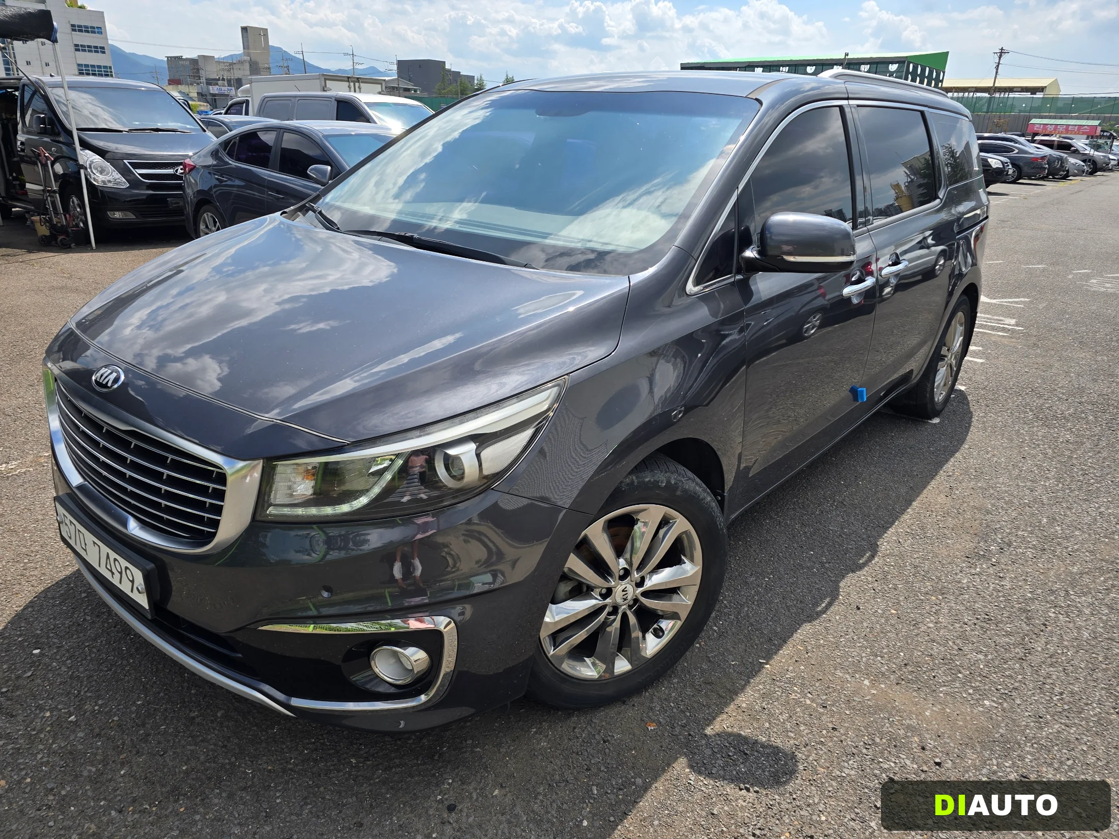 Kia Canival
