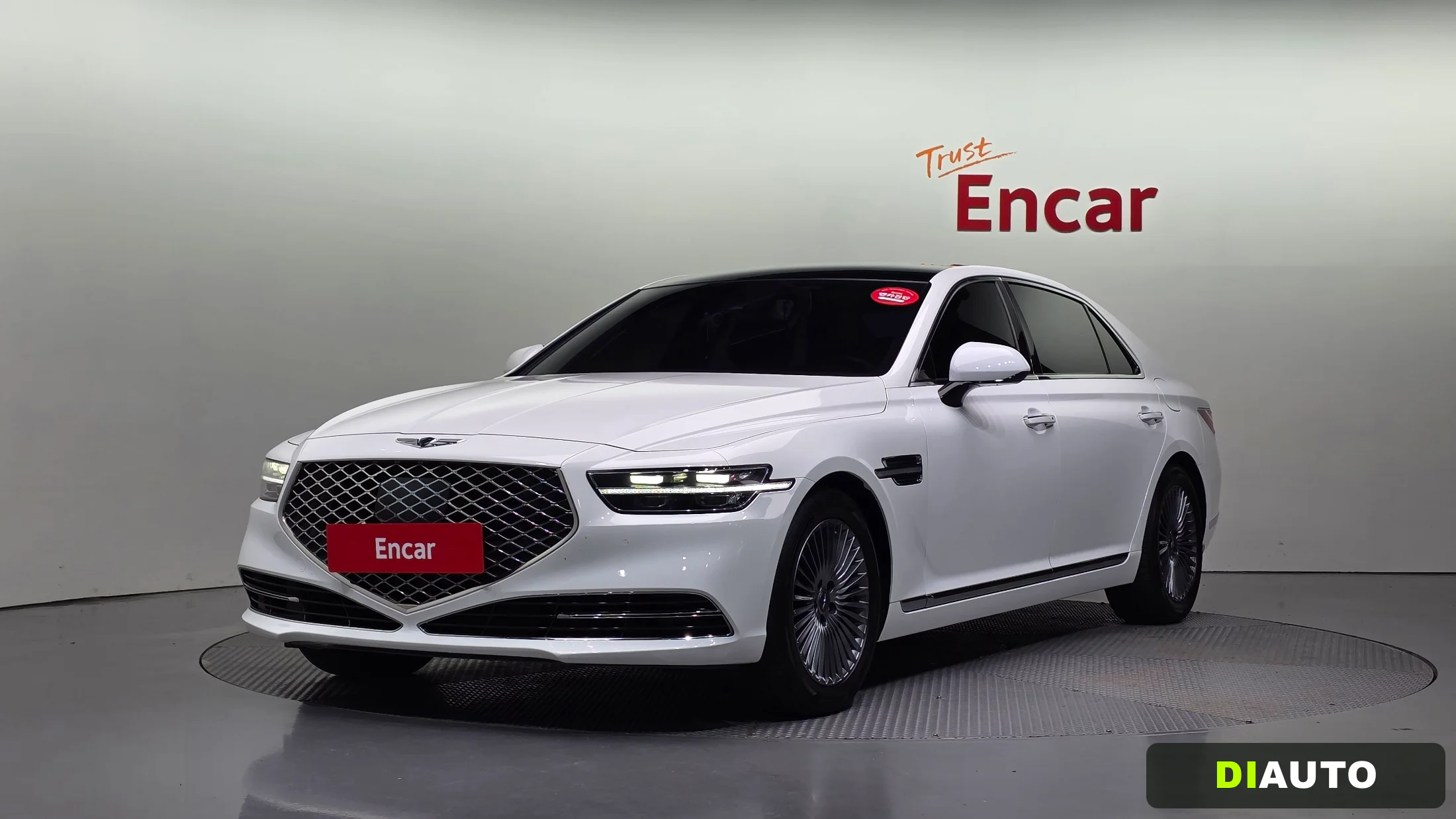 Genesis G90