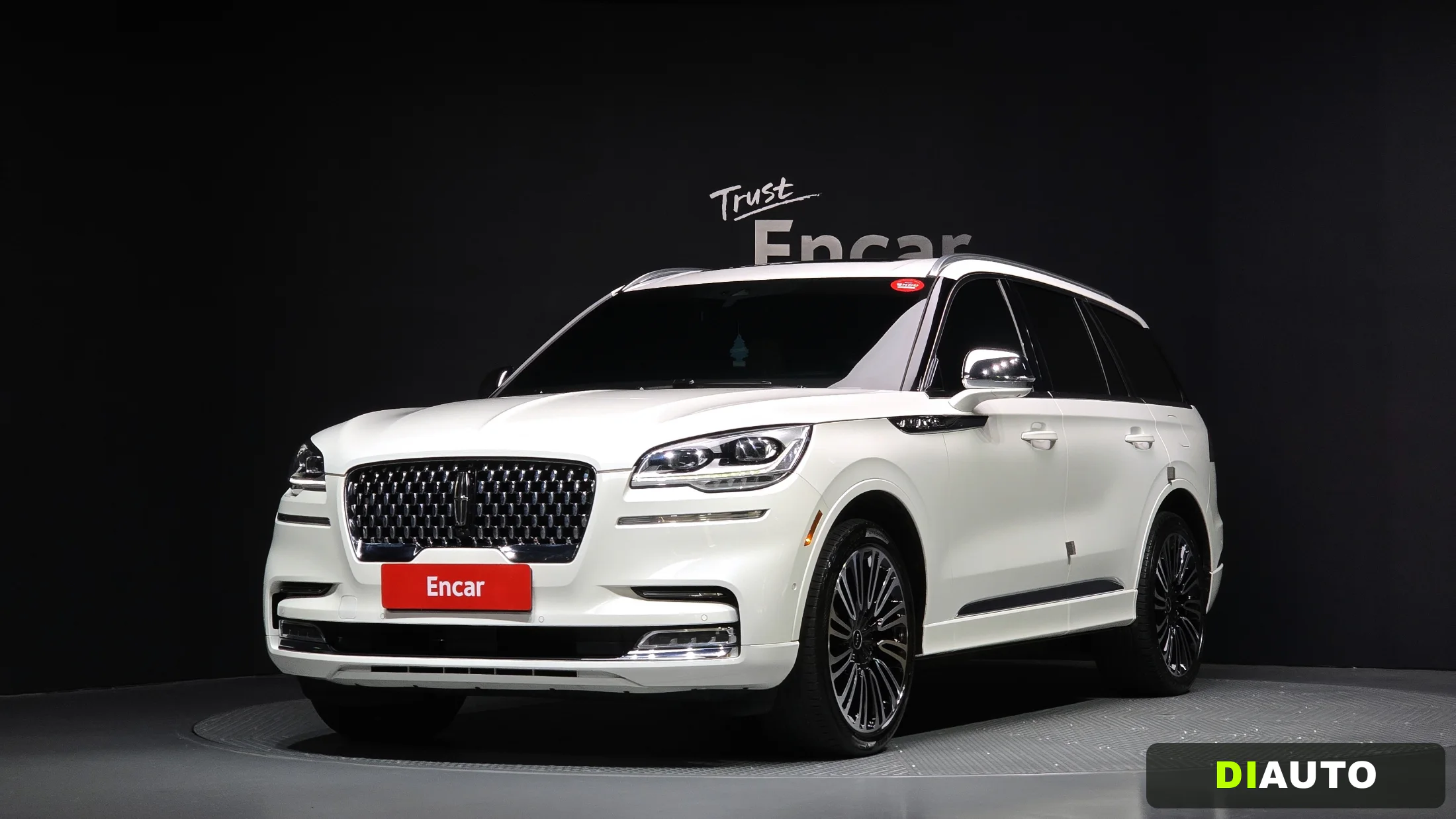 Lincoln Aviator