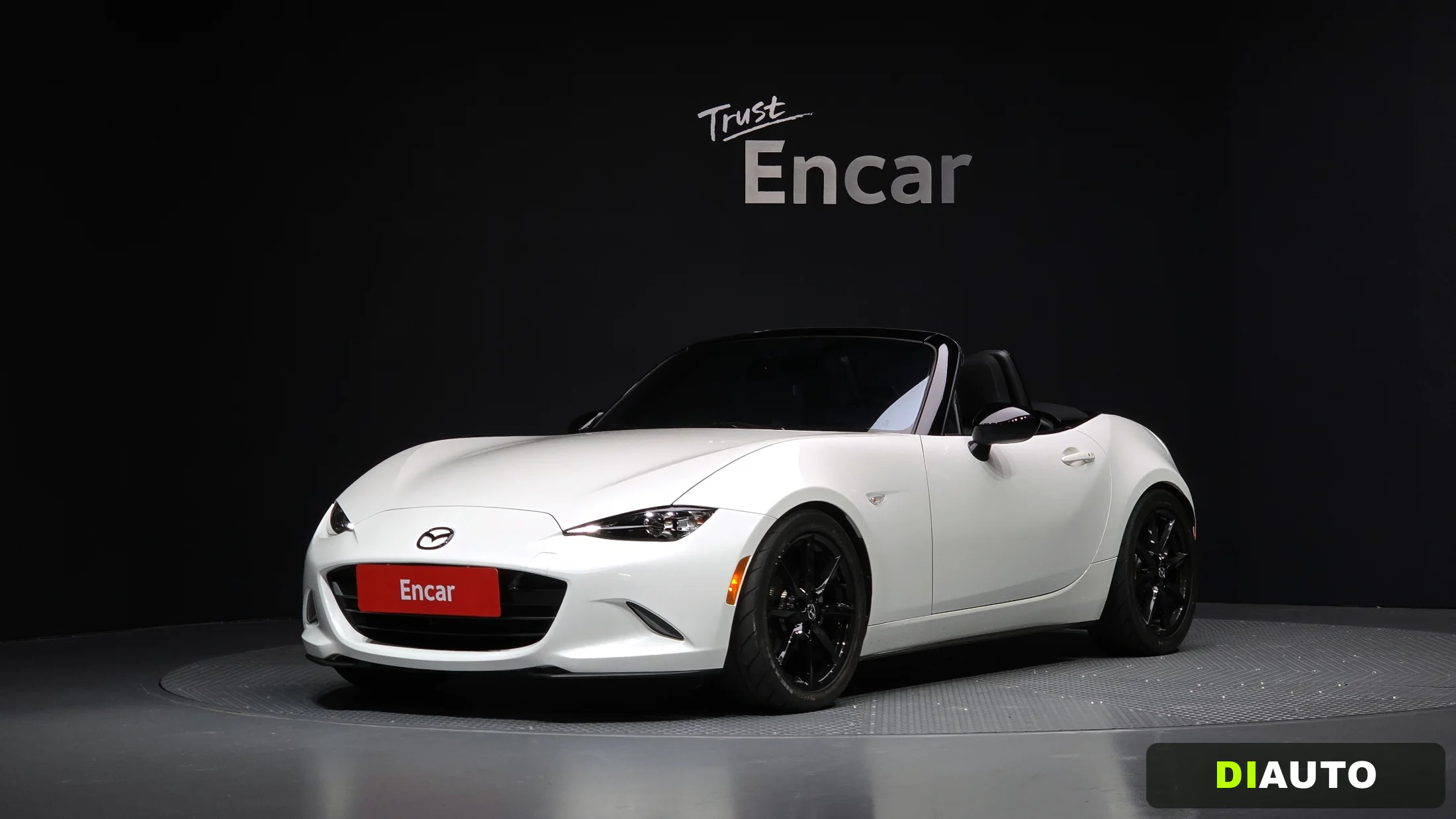 Mazda MX-5 Miata