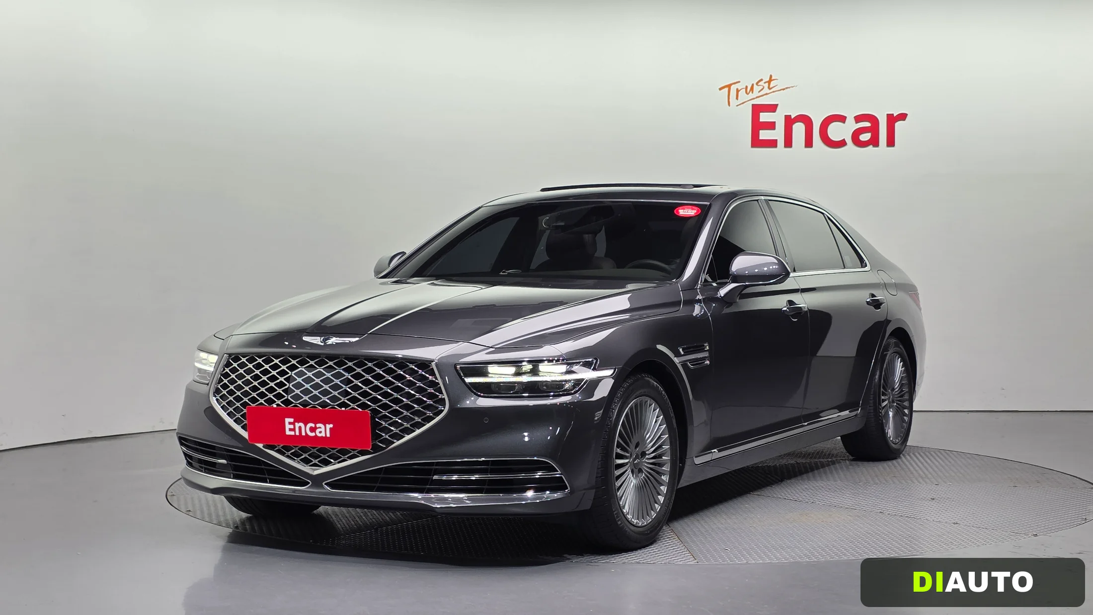 Genesis G90