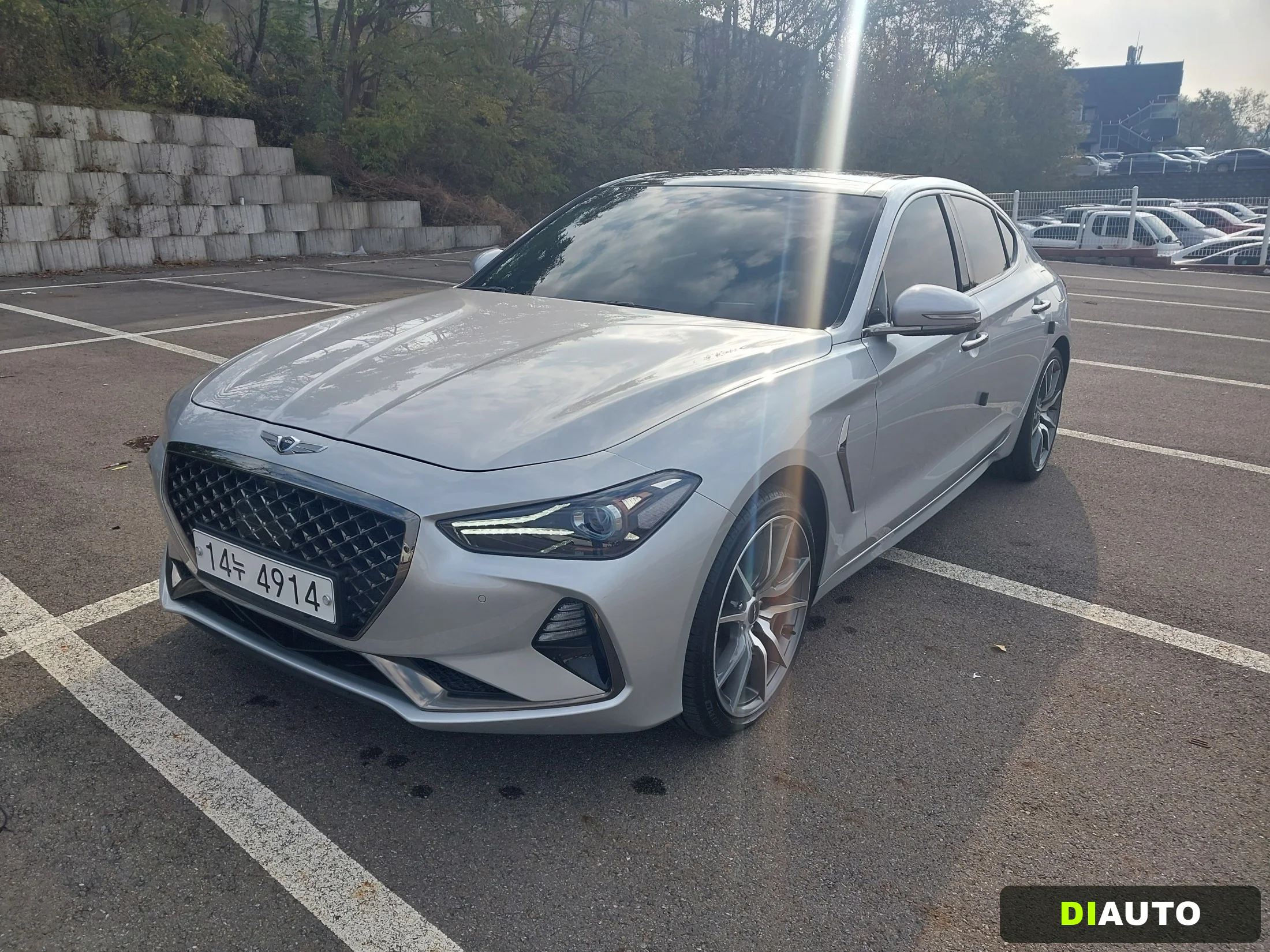Genesis G70