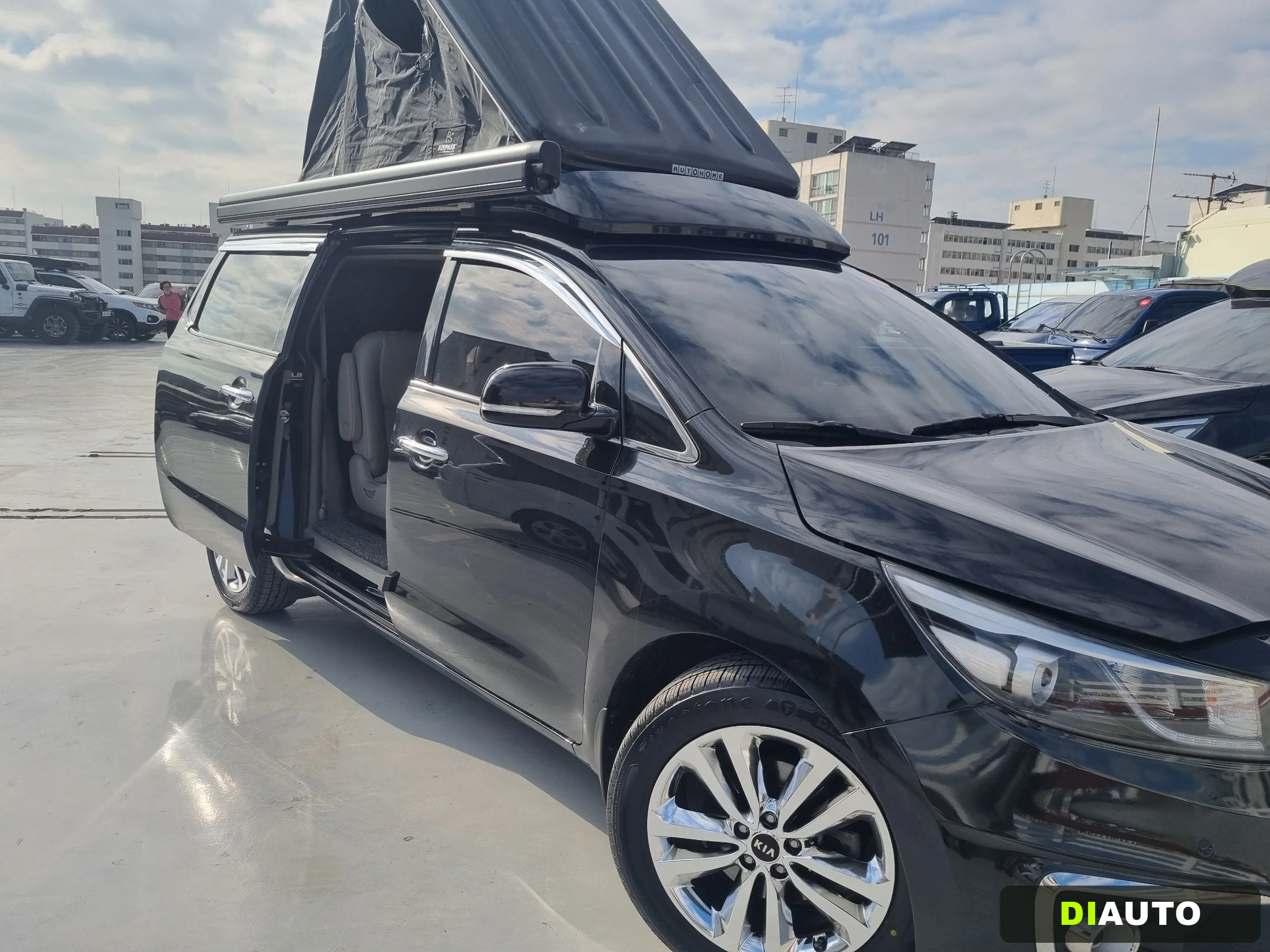 Kia Canival