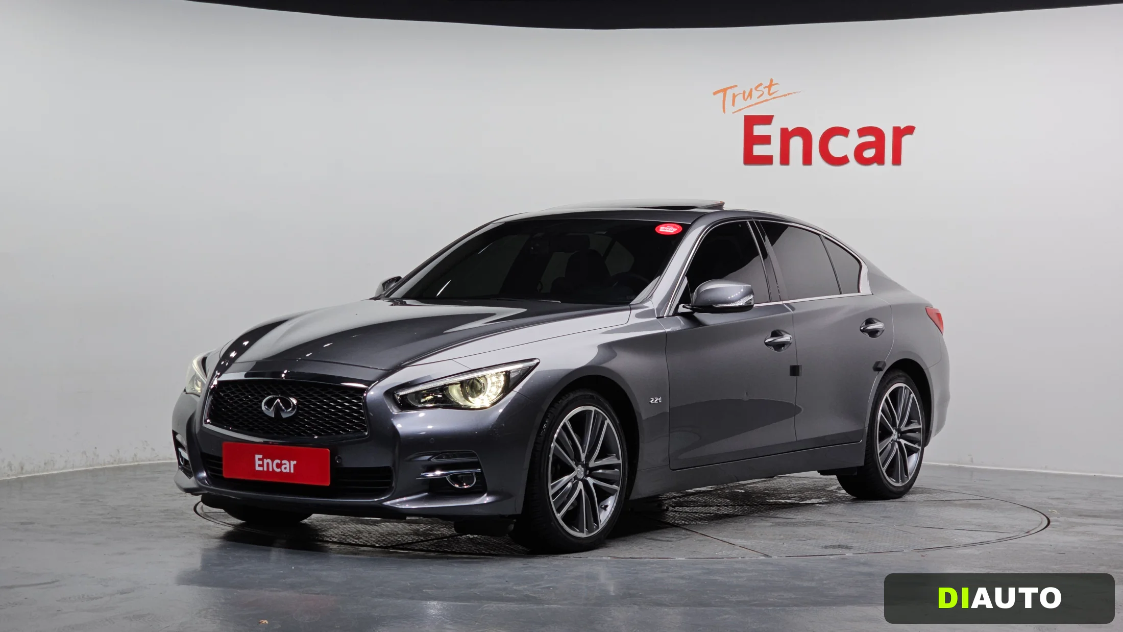 Infiniti Q50