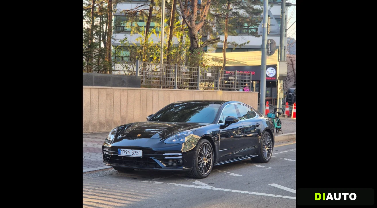 Porsche Panamera