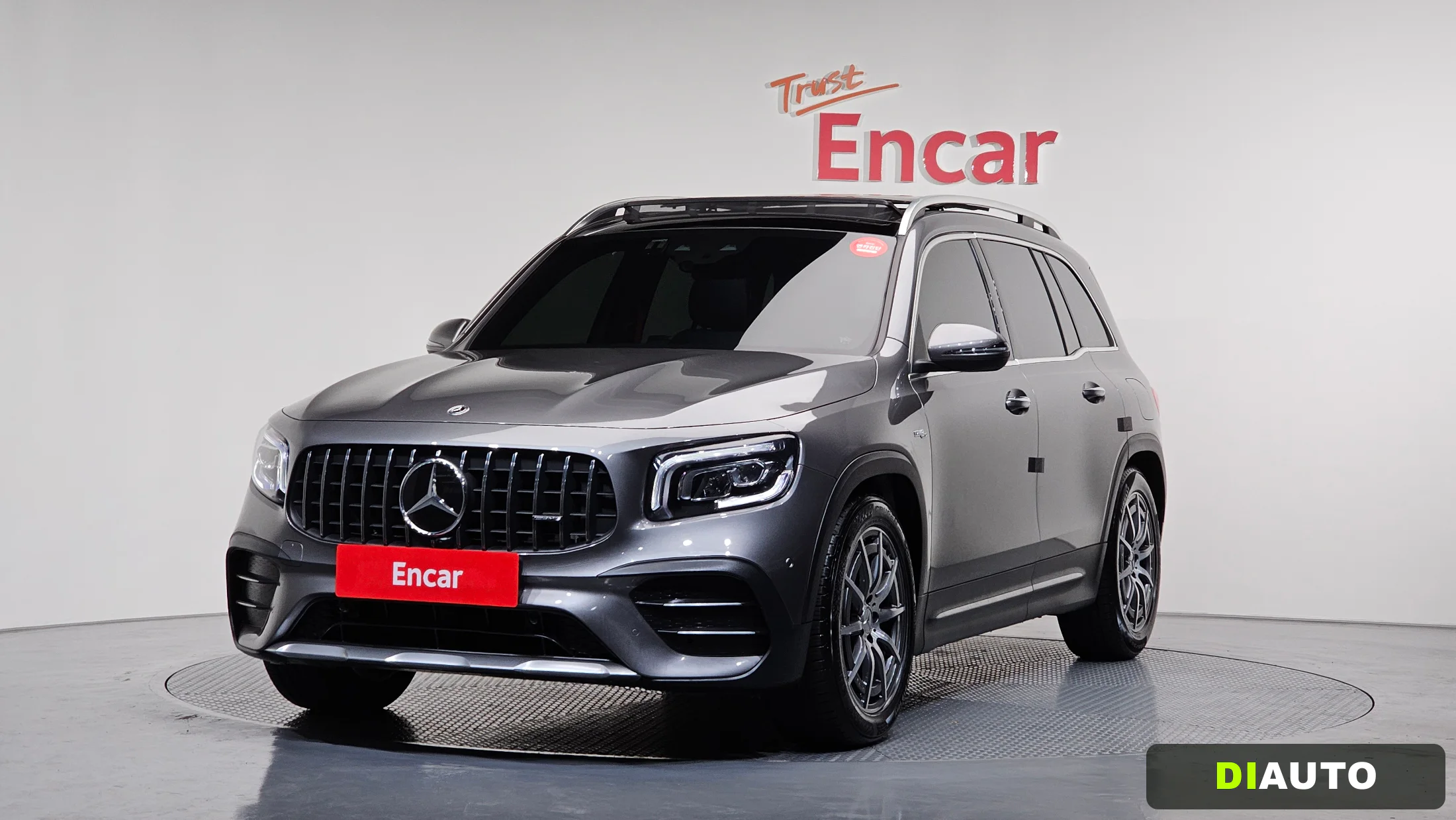 Mercedes-Benz GLB-Class