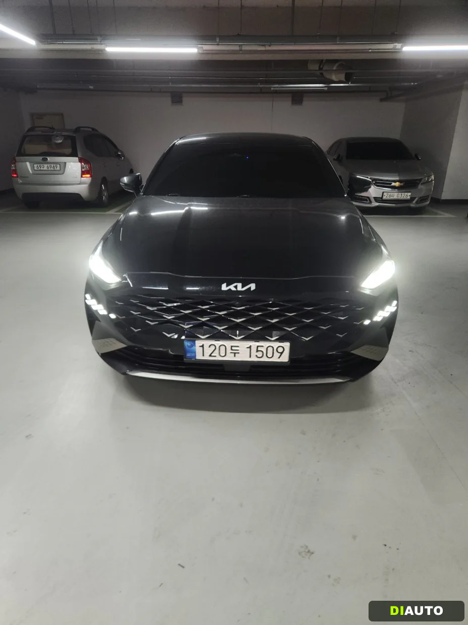 Kia K8