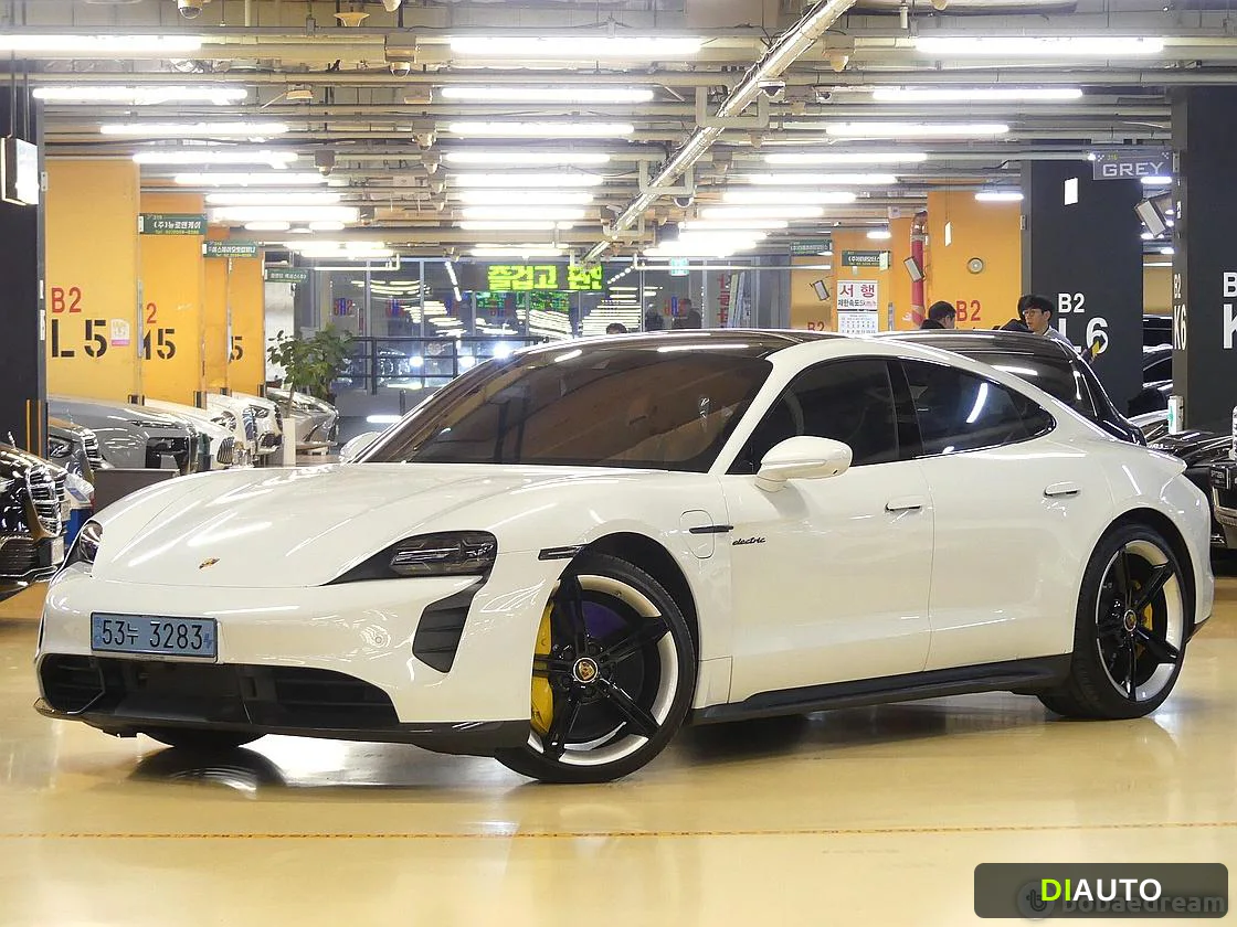 Porsche Taycan