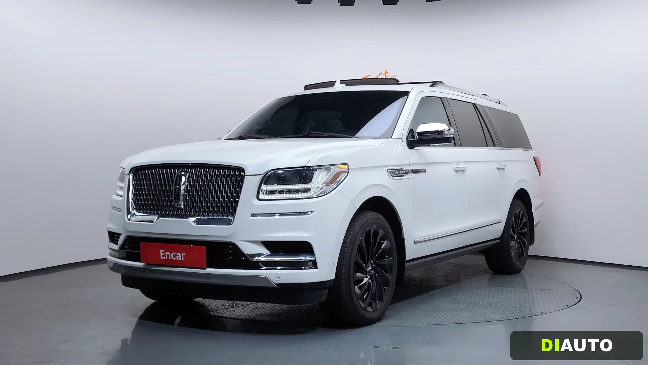 Lincoln Navigator