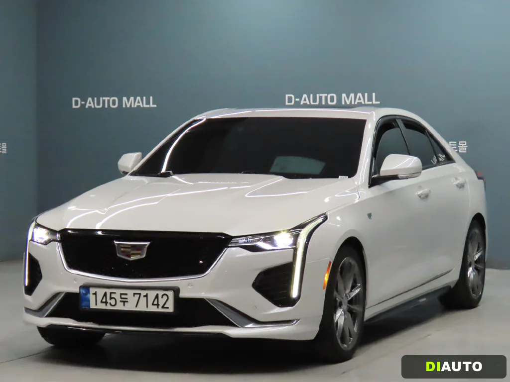 Cadillac CT4