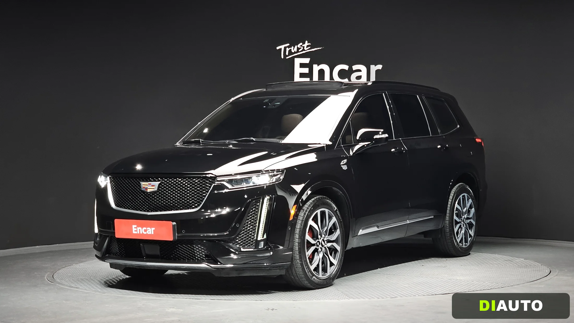 Cadillac XT6
