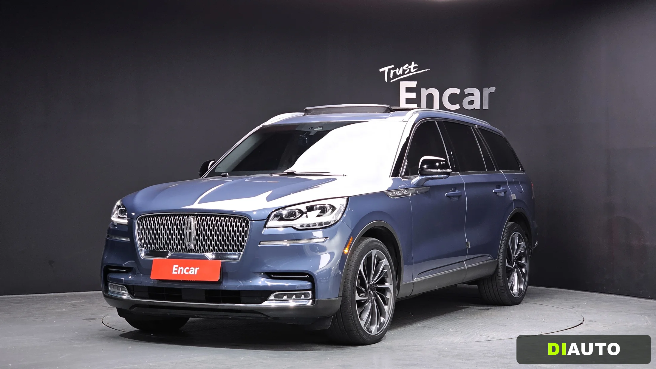 Lincoln Aviator