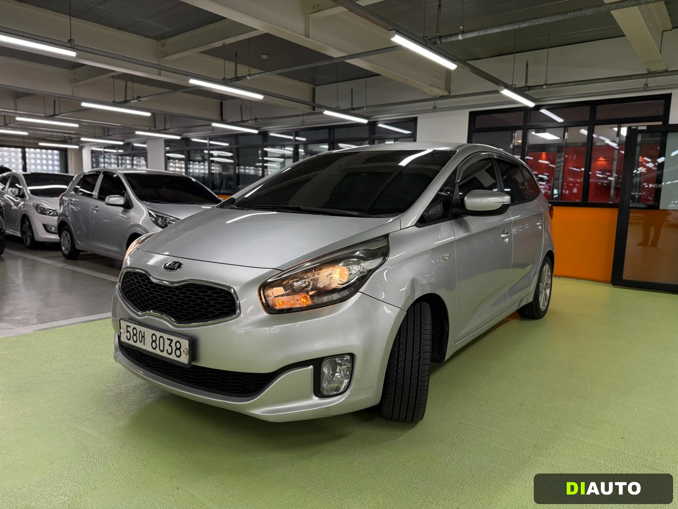 Kia Carens