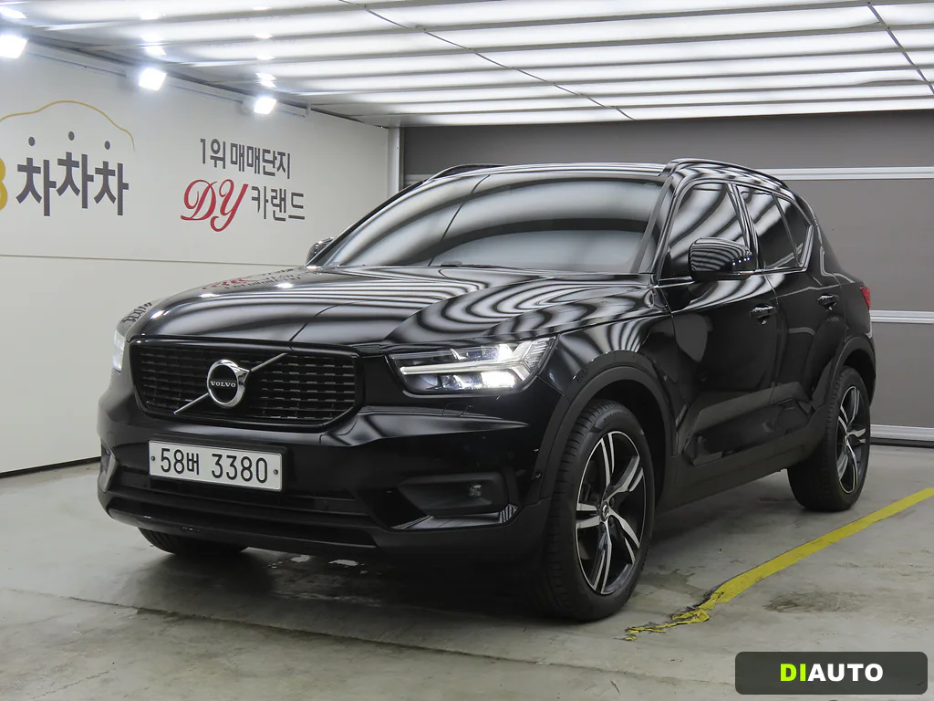 Volvo XC40