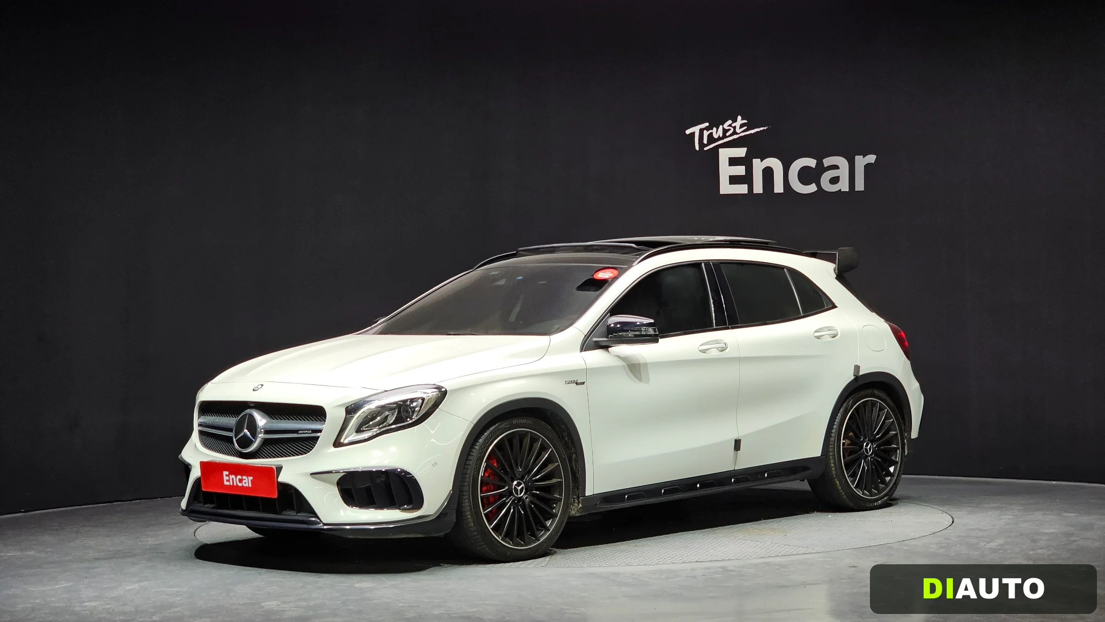 Mercedes-Benz GLA-Class