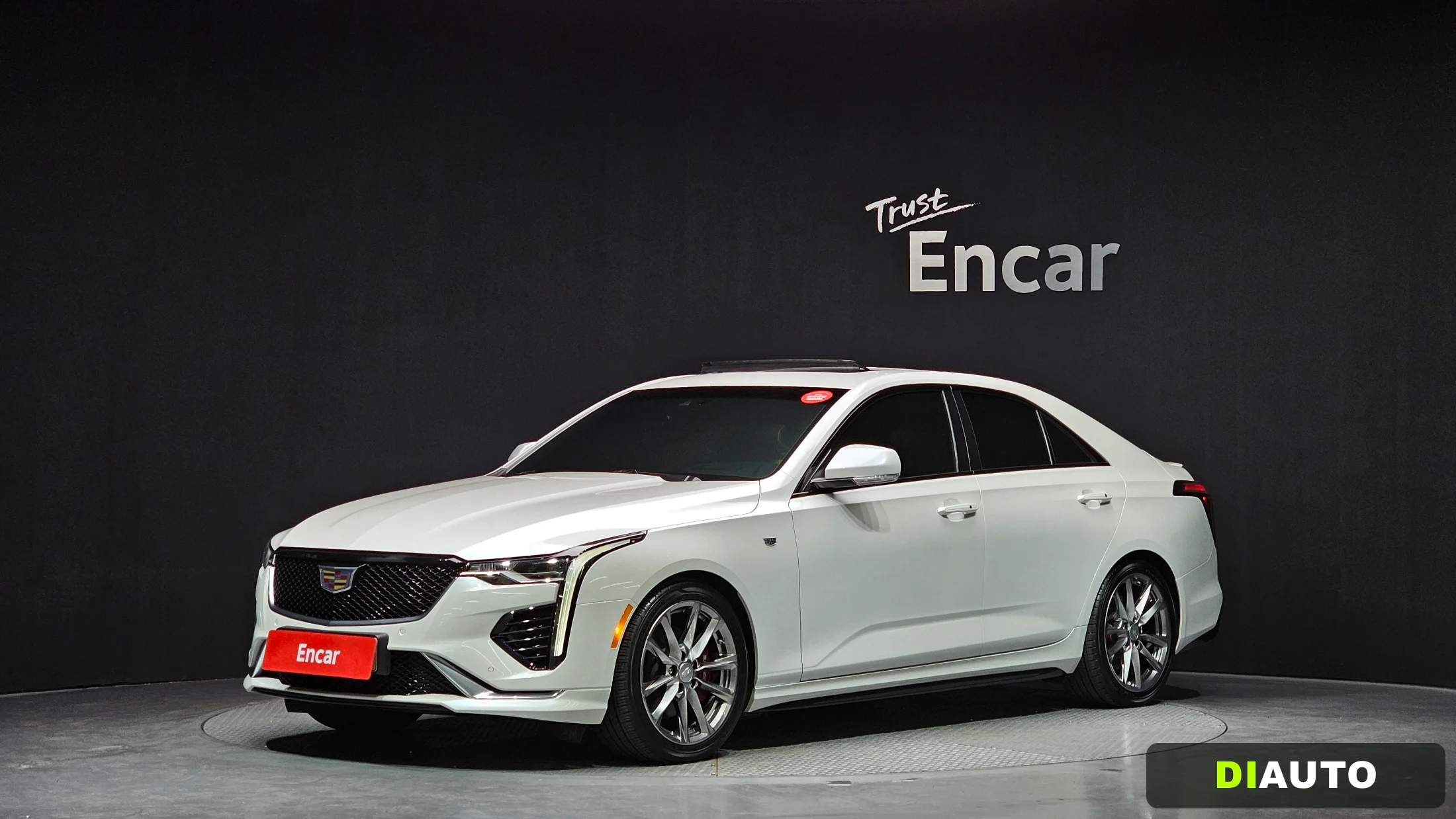 Cadillac CT4