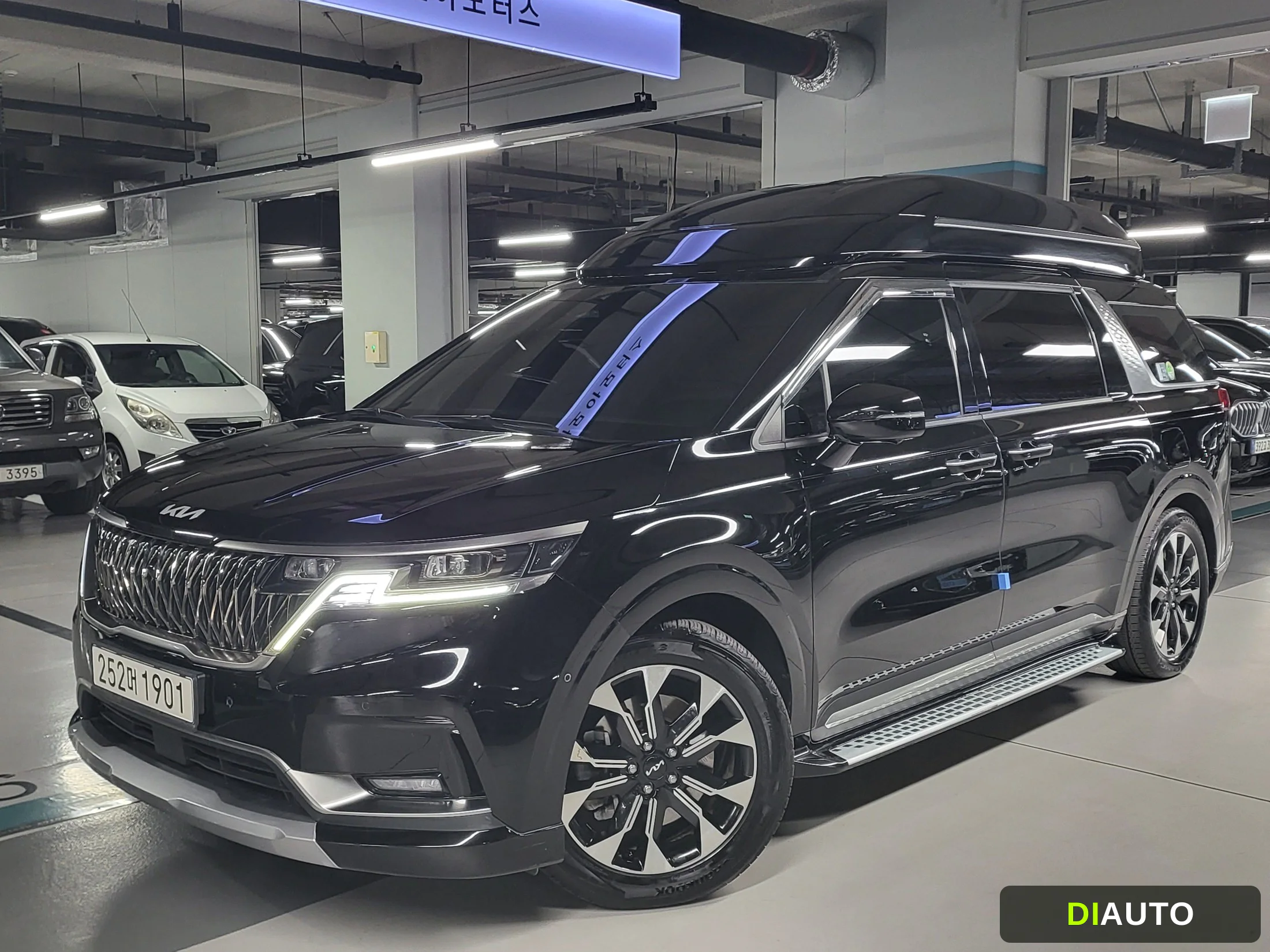 Kia Canival