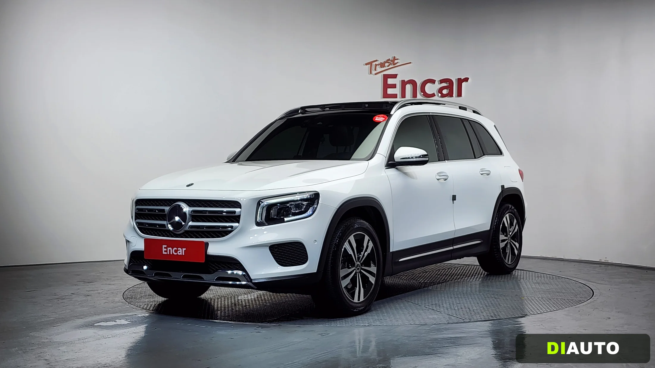 Mercedes-Benz GLB-Class