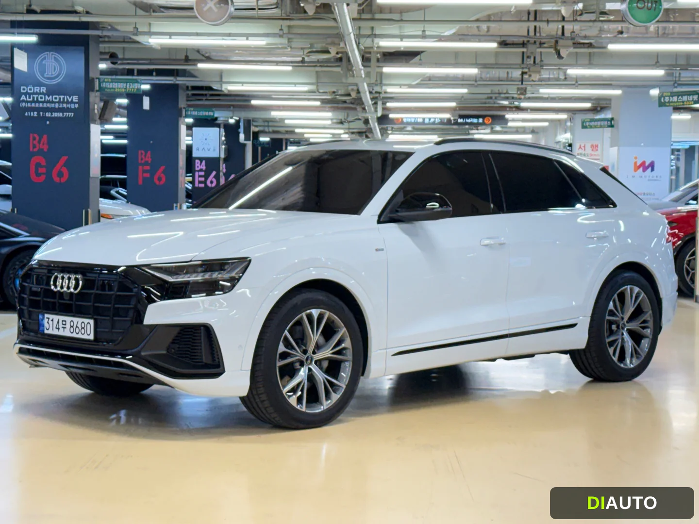 Audi Q8