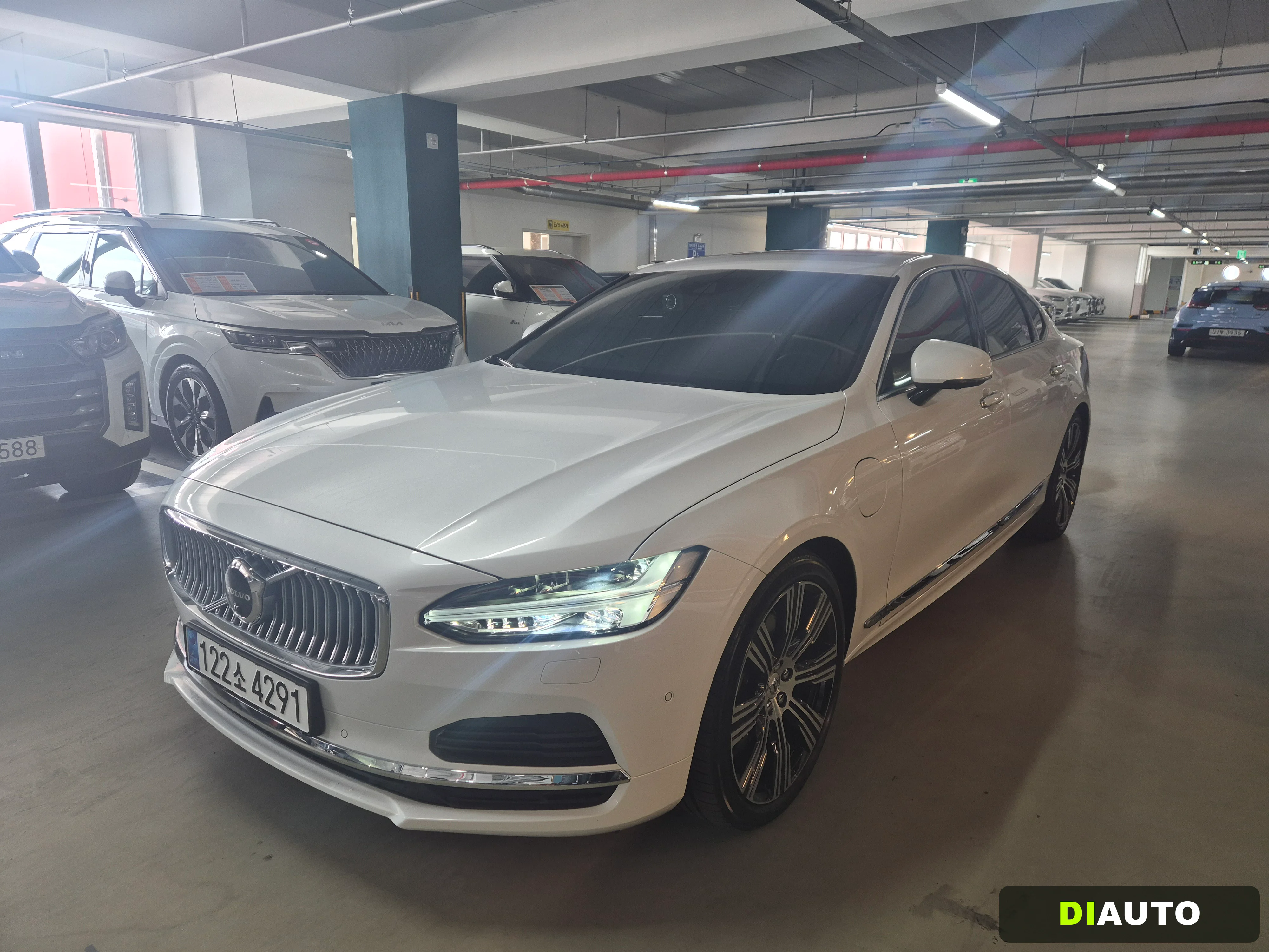 Volvo S90