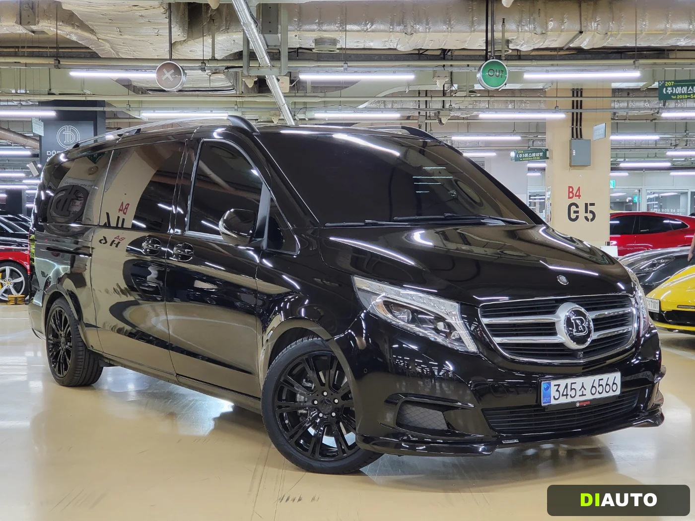 Mercedes-Benz V-Class