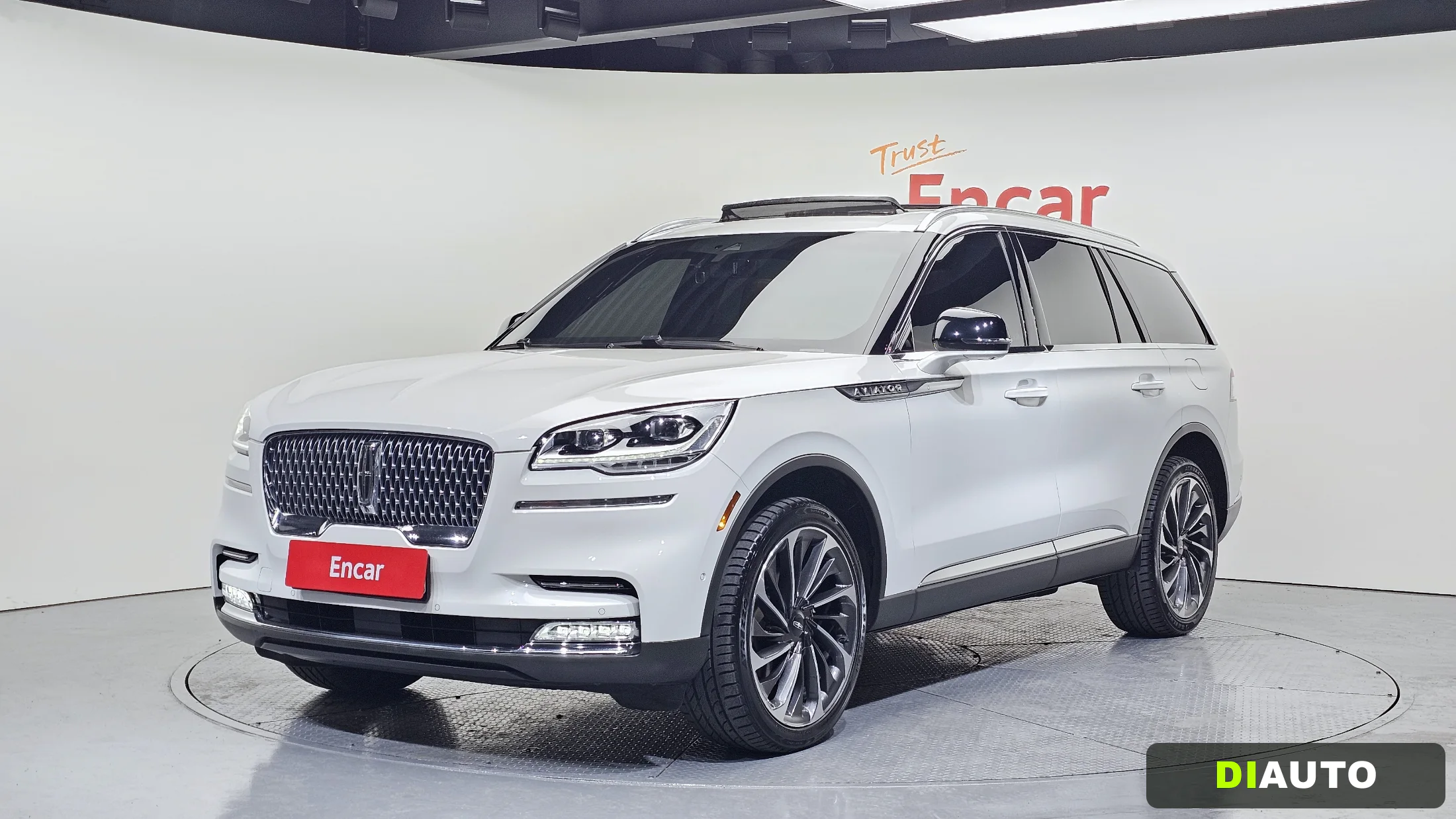 Lincoln Aviator