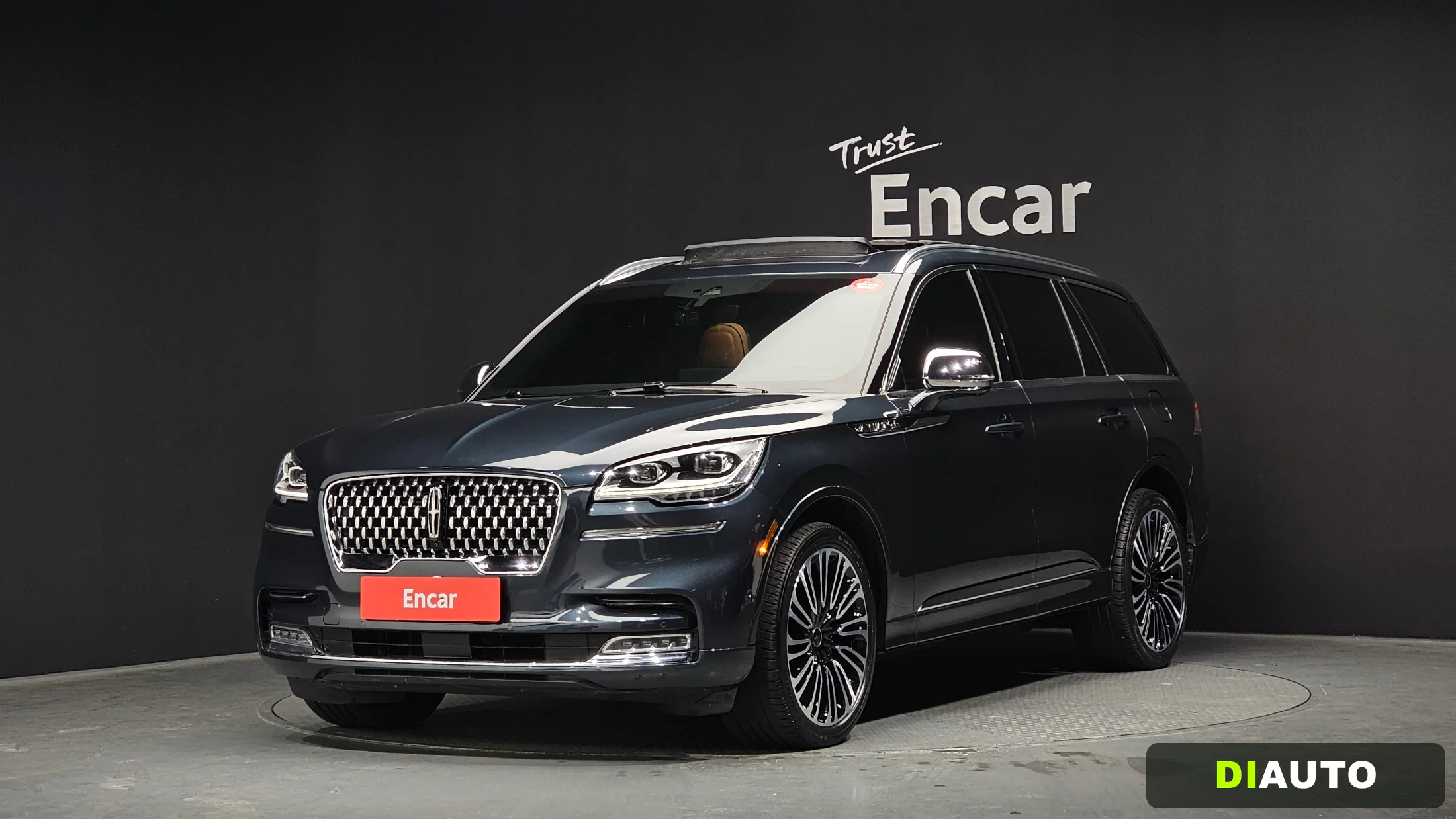 Lincoln Aviator