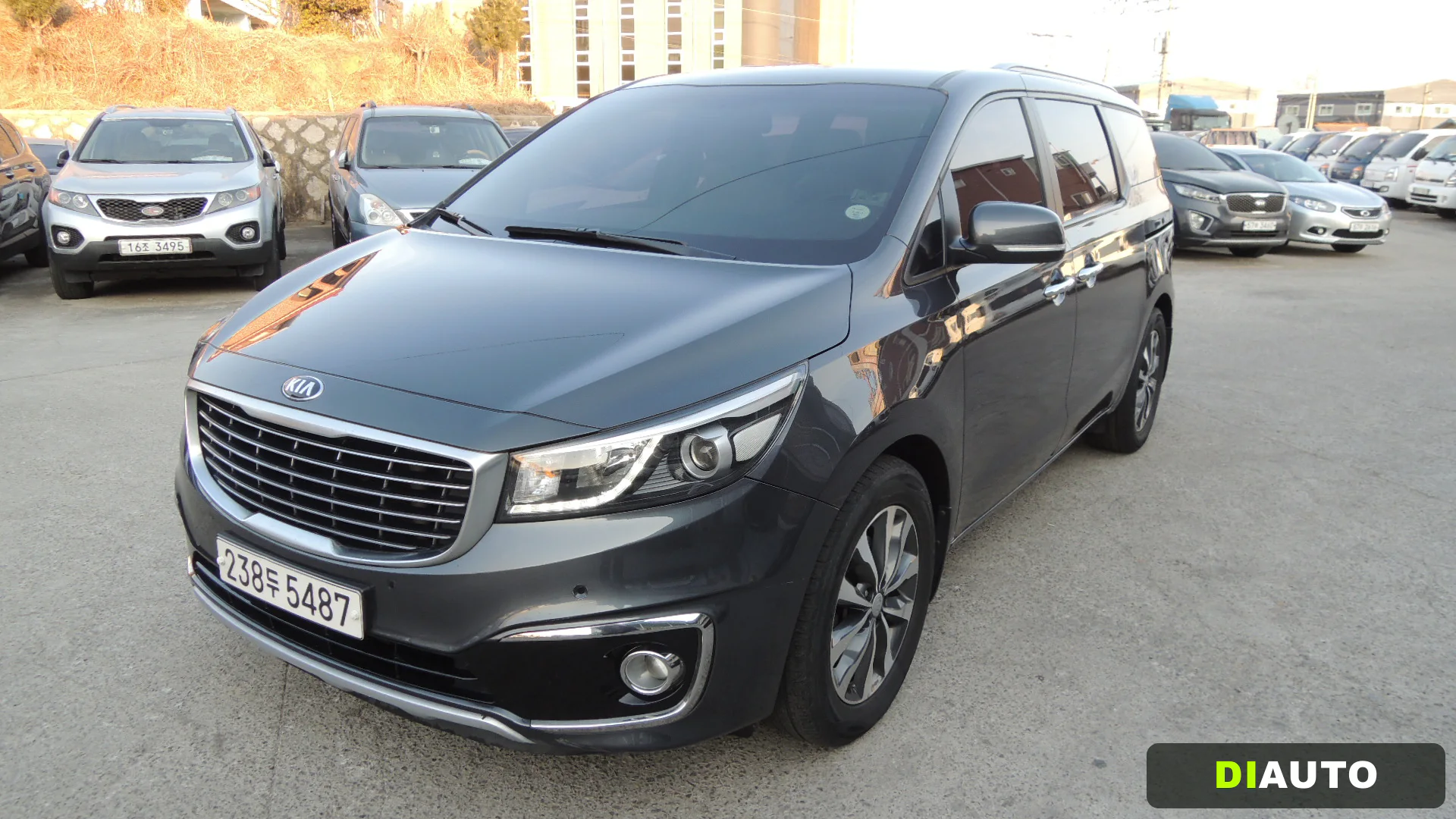 Kia Canival