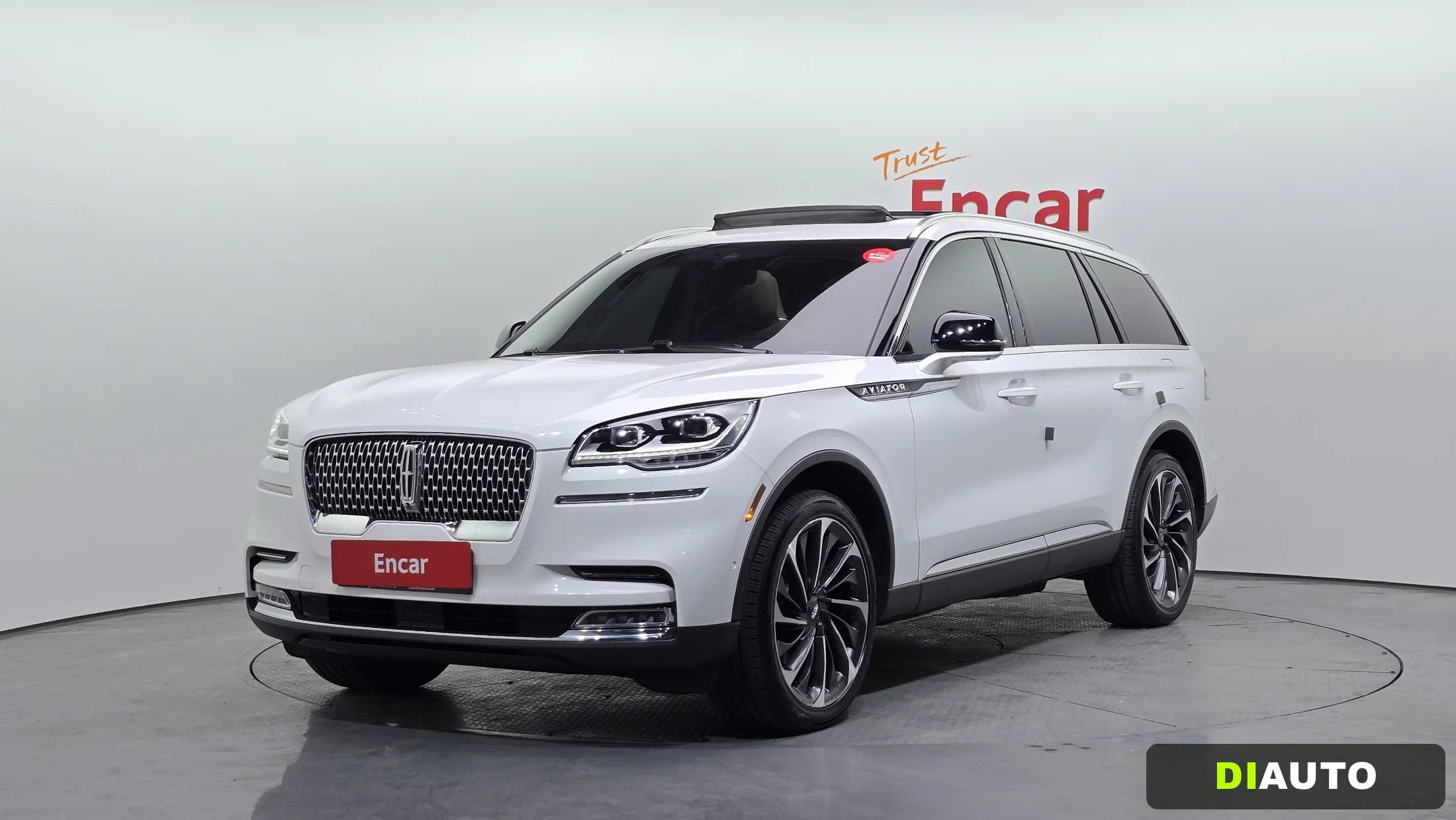 Lincoln Aviator