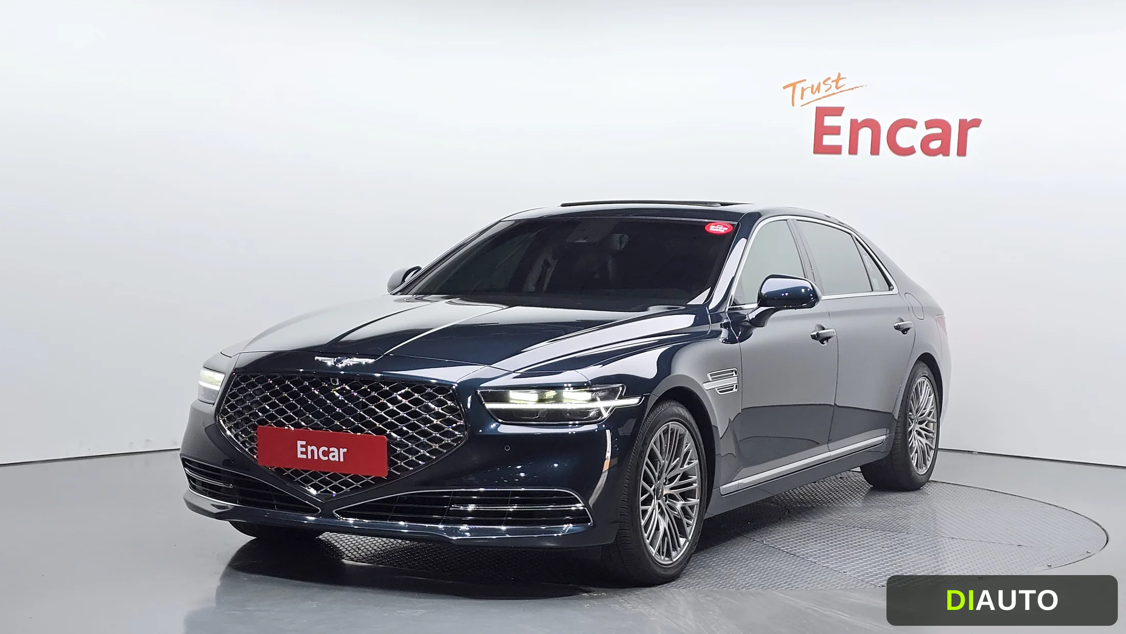 Genesis G90