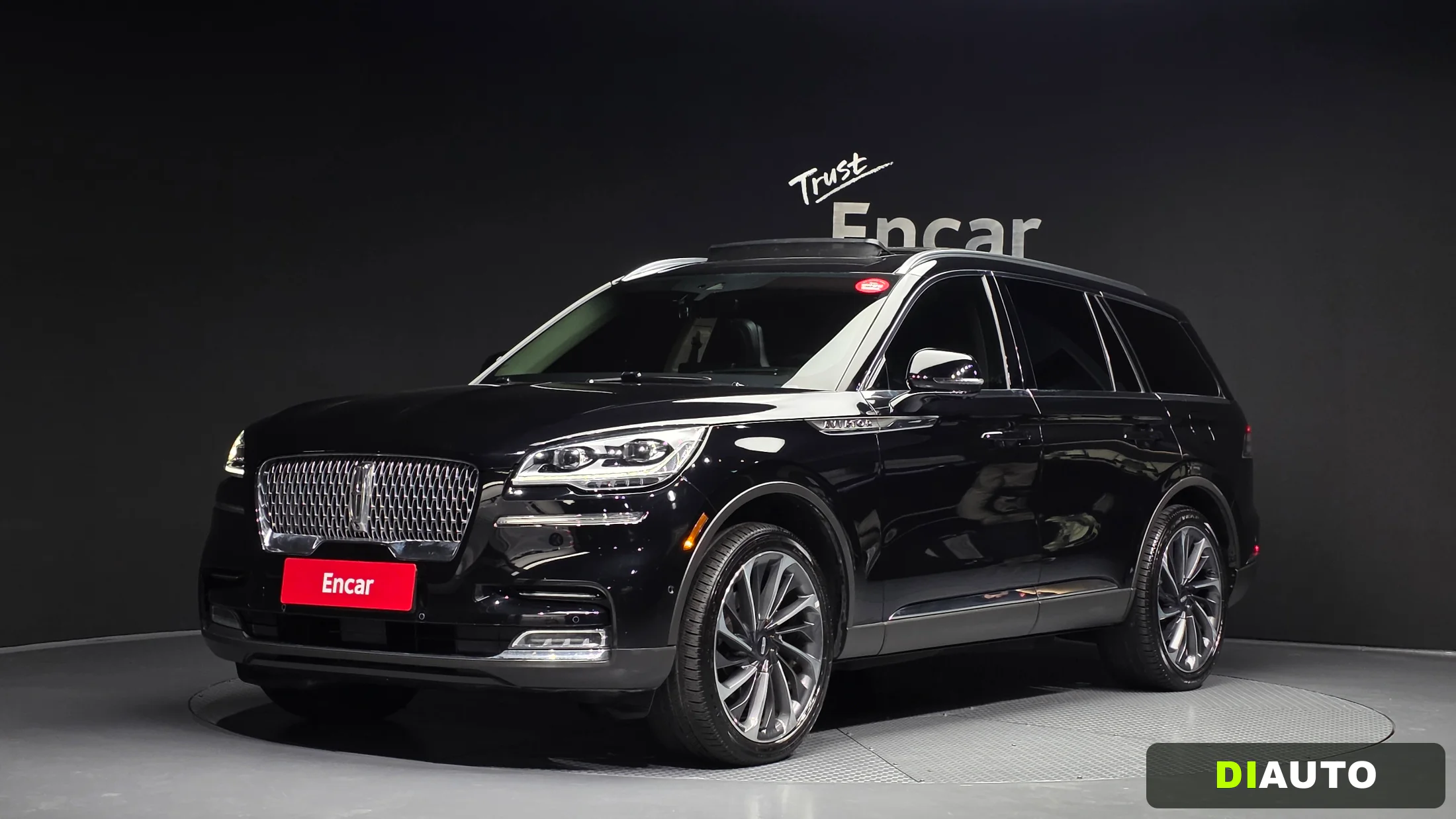 Lincoln Aviator