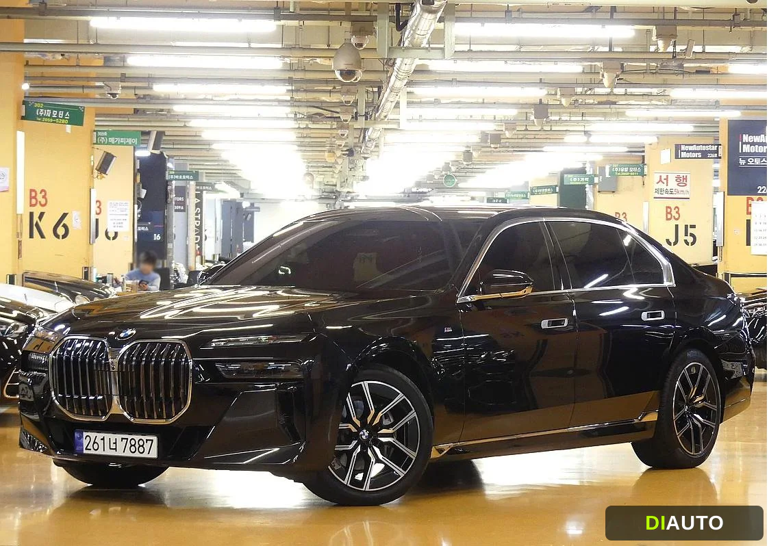 BMW 7-Series