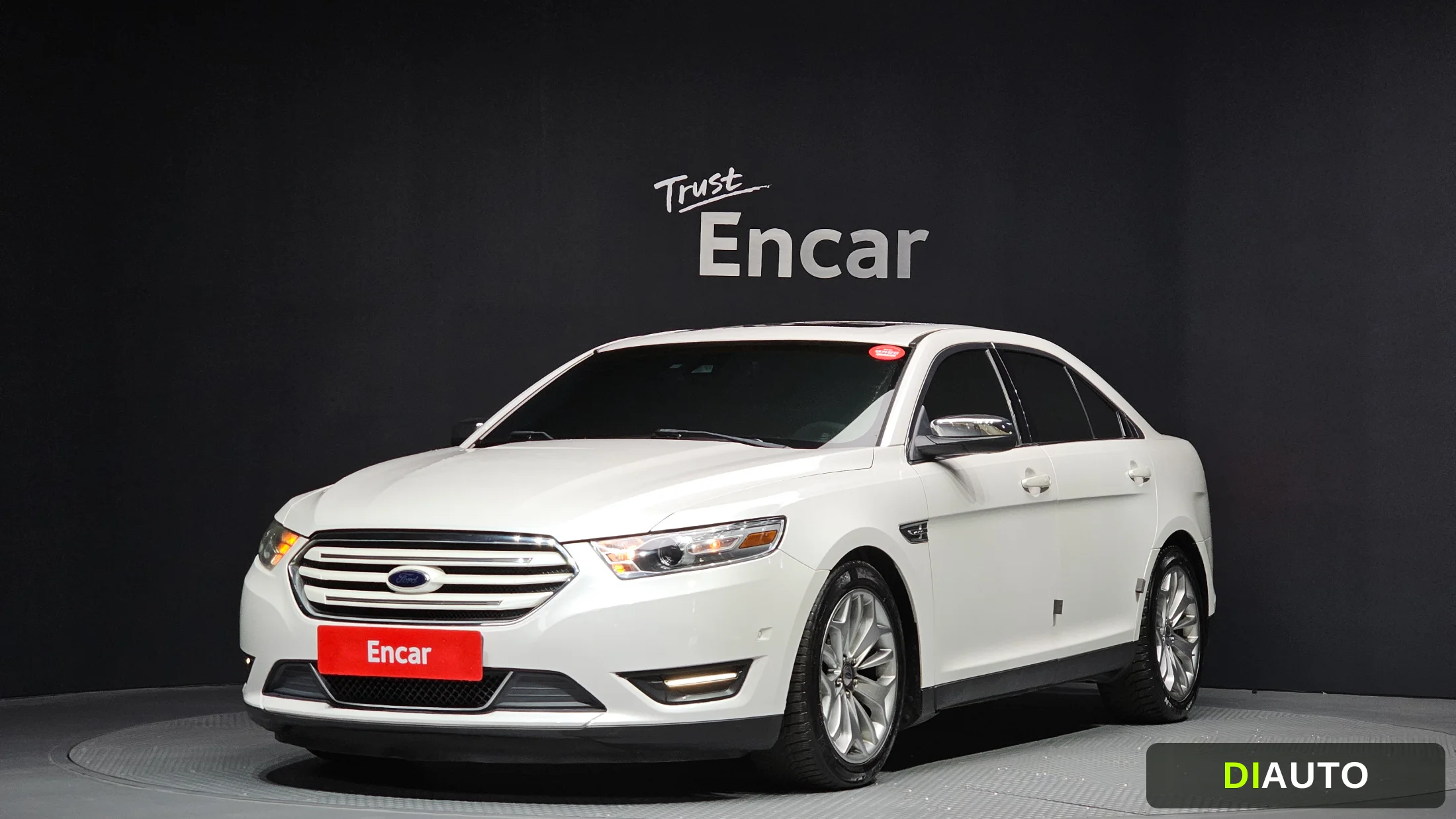 Ford Taurus