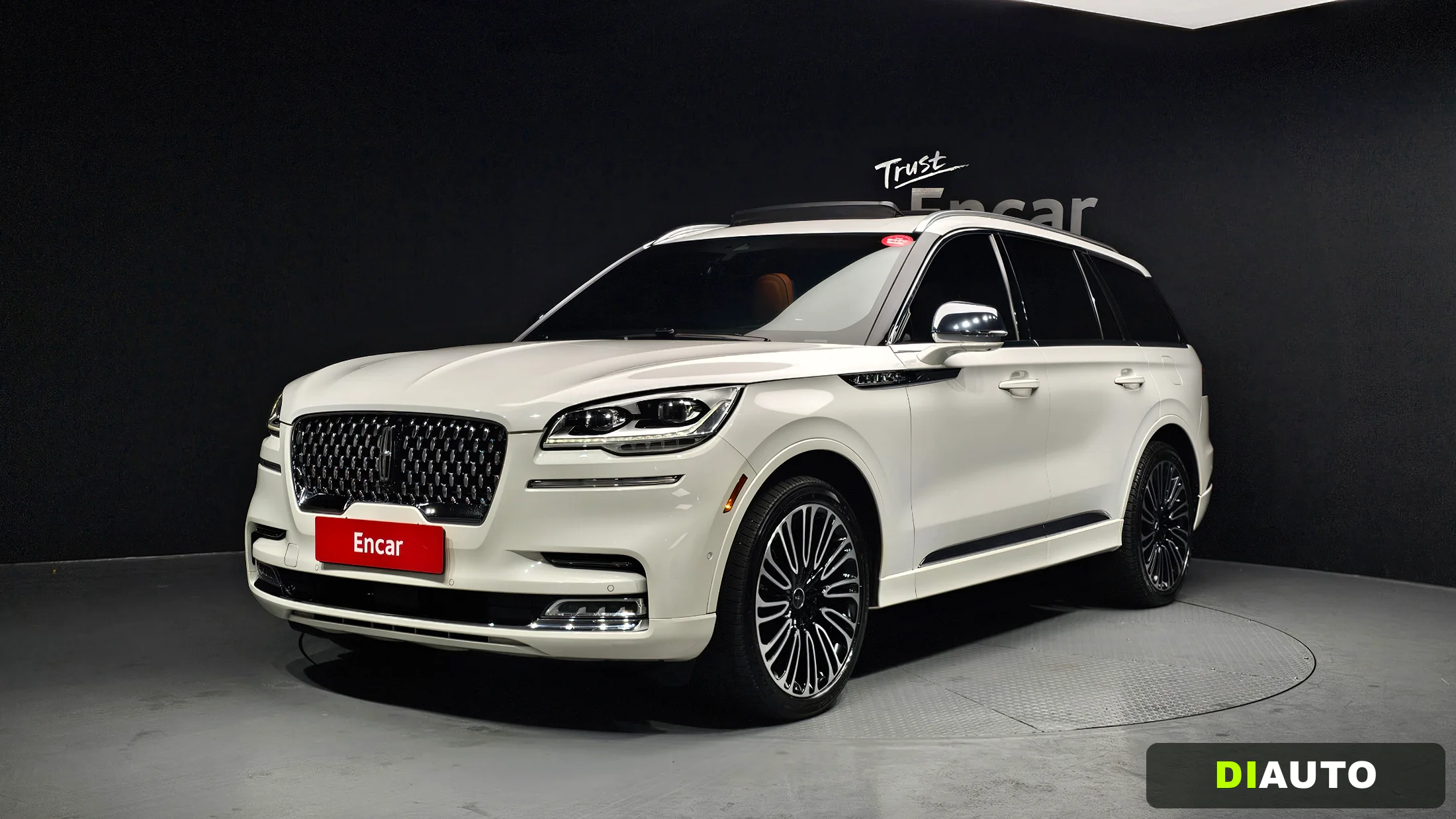 Lincoln Aviator
