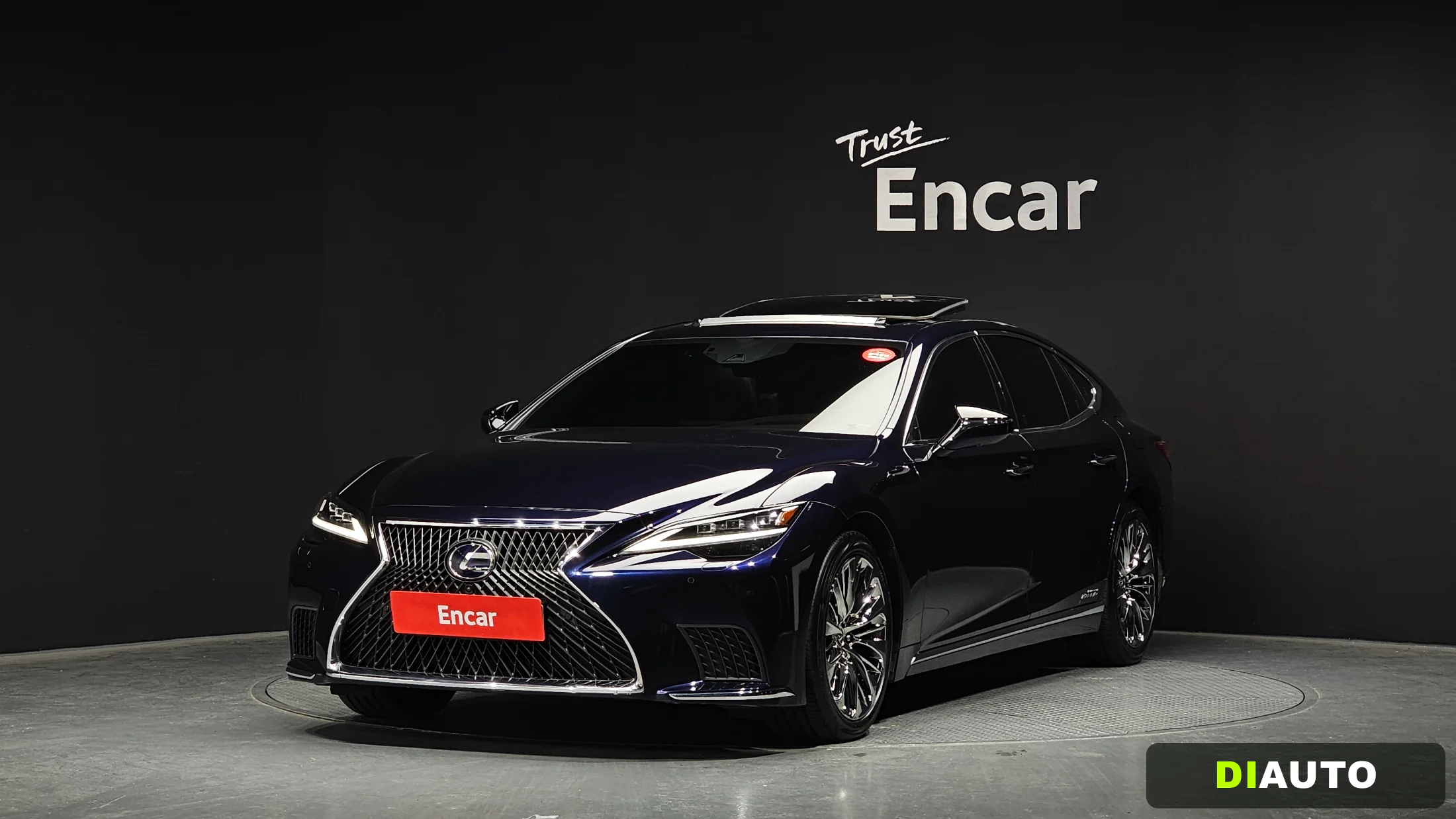 Lexus LS