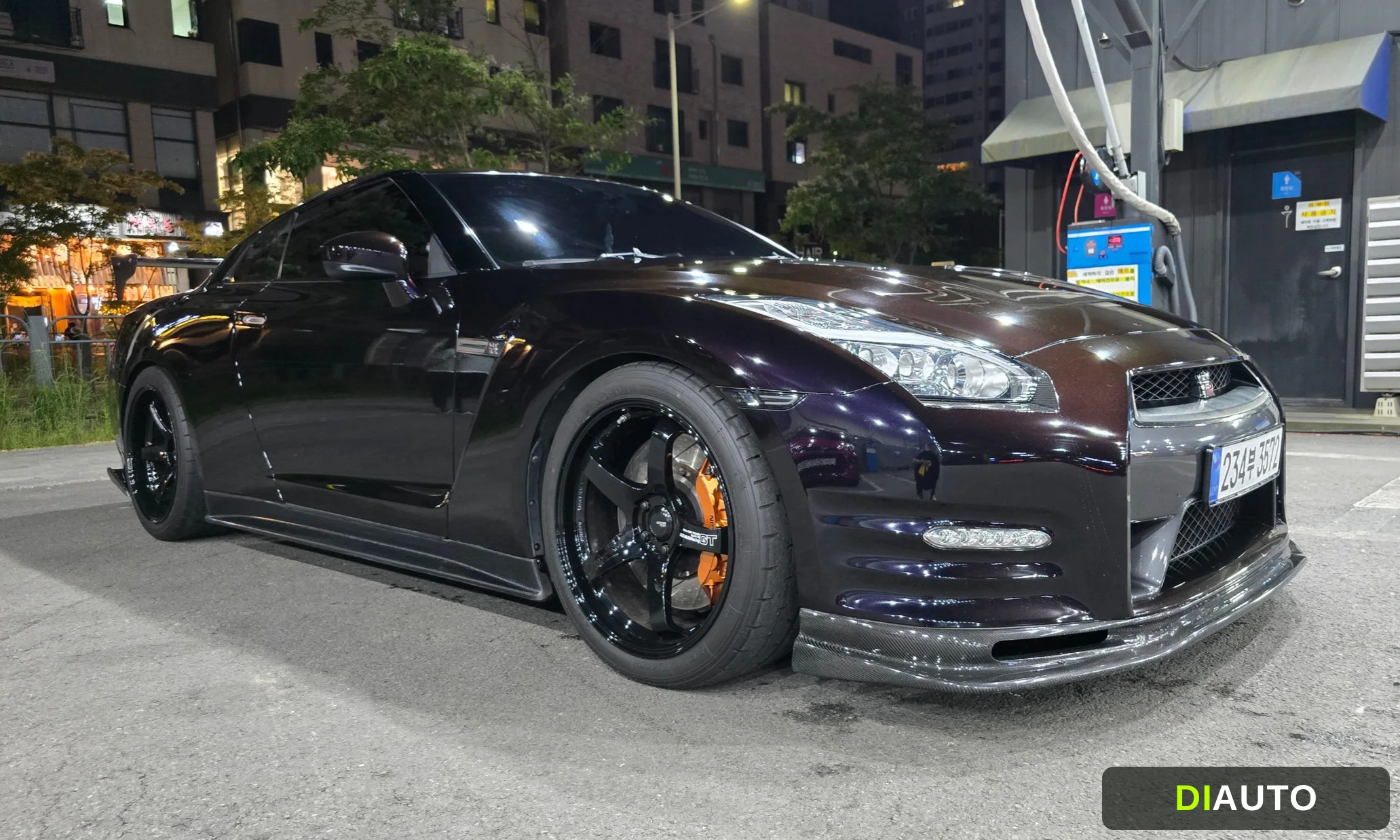 Nissan GT-R