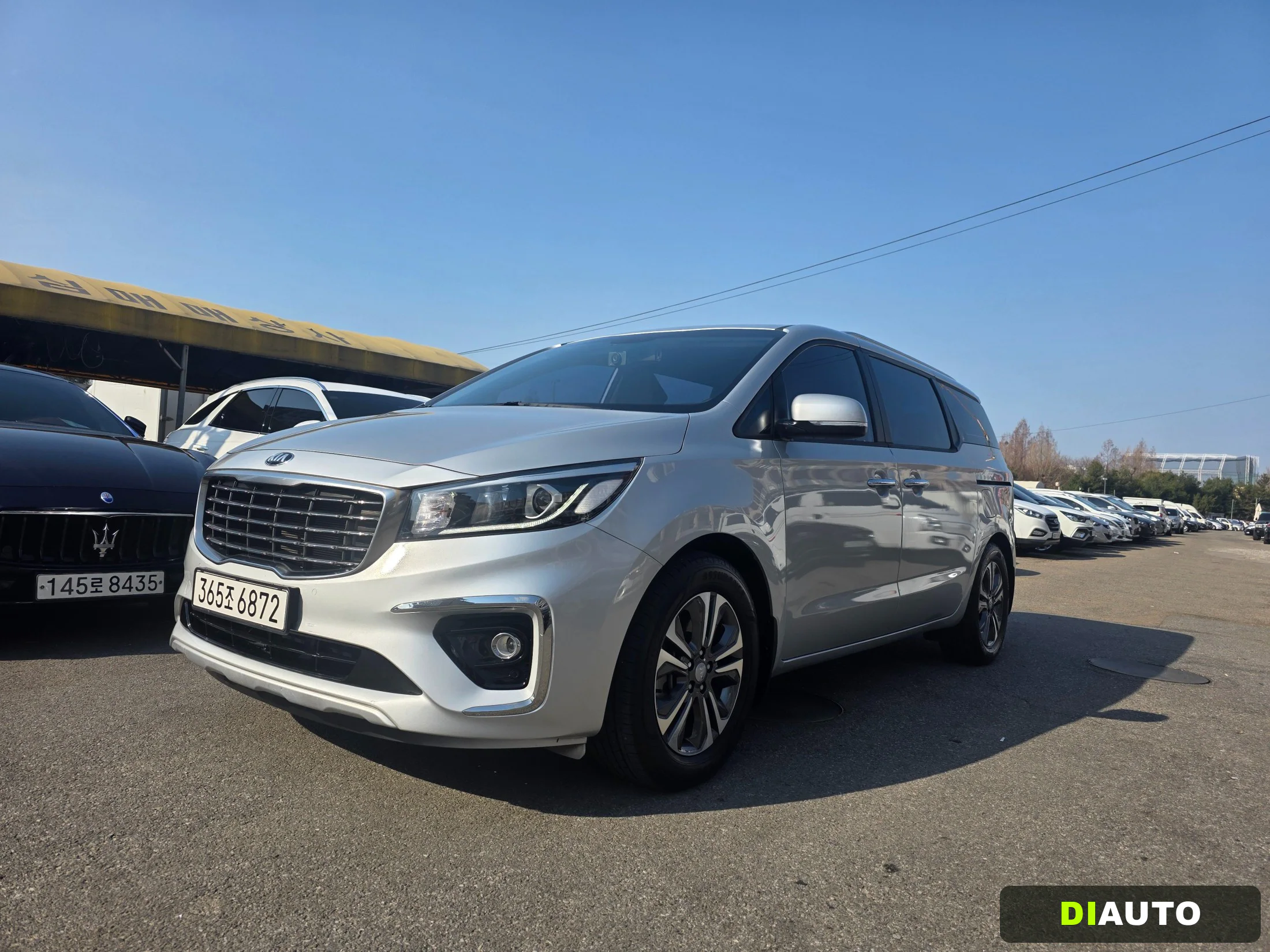 Kia Canival