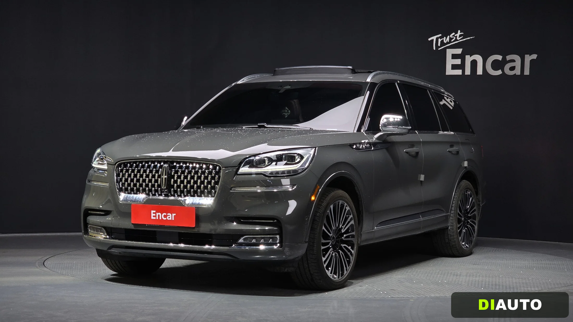 Lincoln Aviator