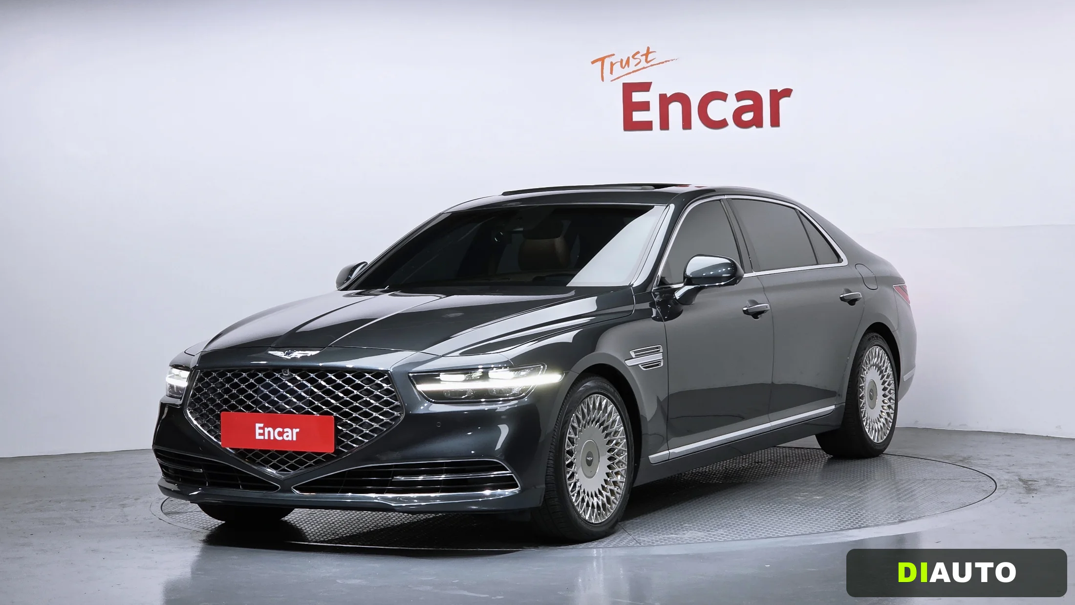 Genesis G90