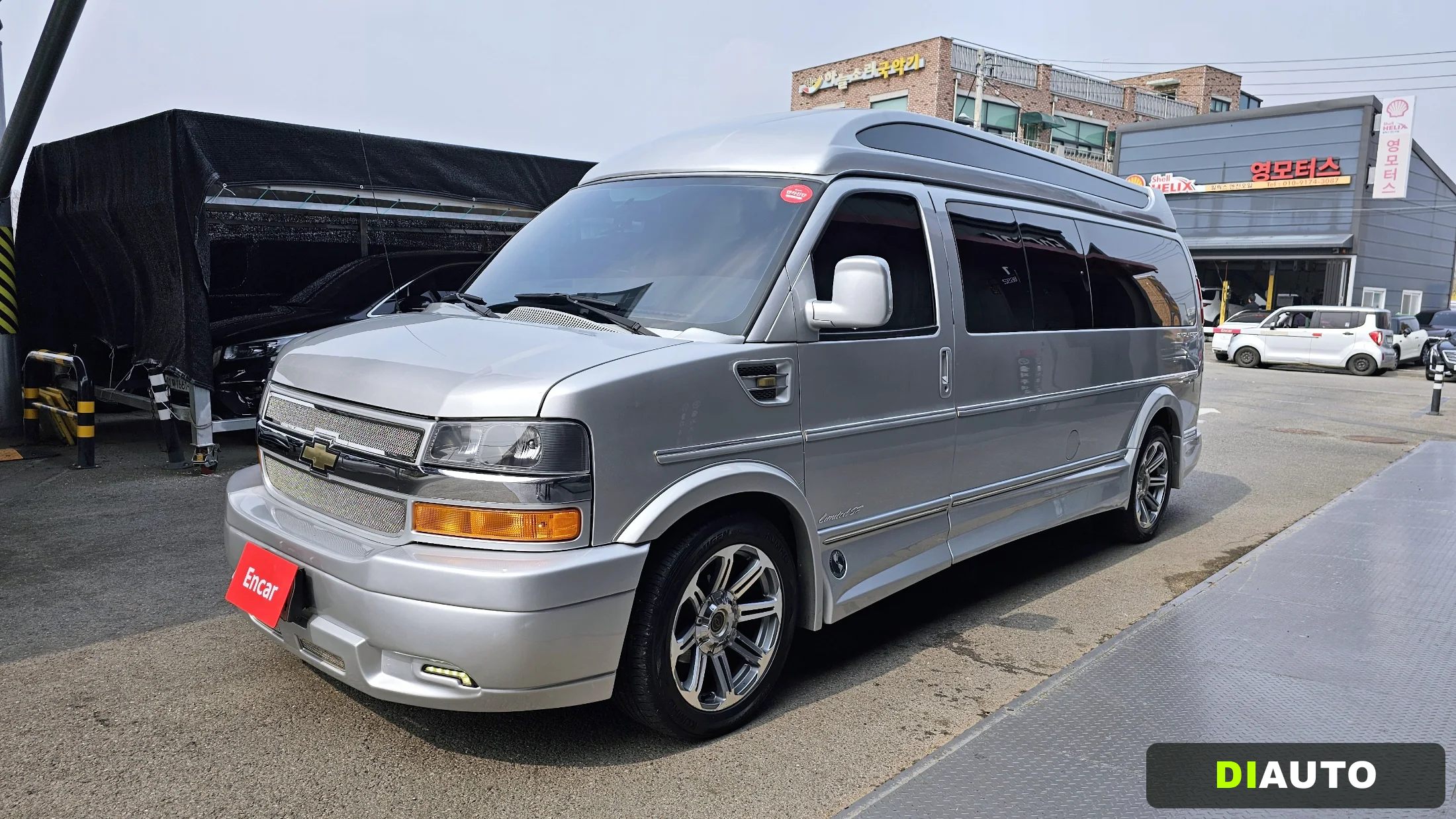 Chevrolet Express Van